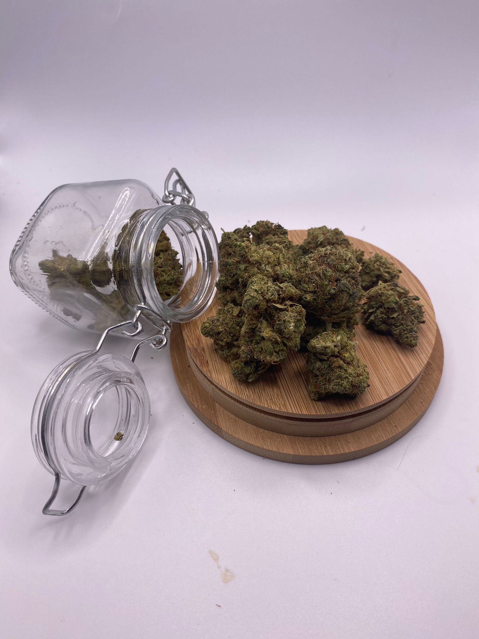 Vaporiz'Me -Spécialiste Cannabinoïdes et Vaporisateurs