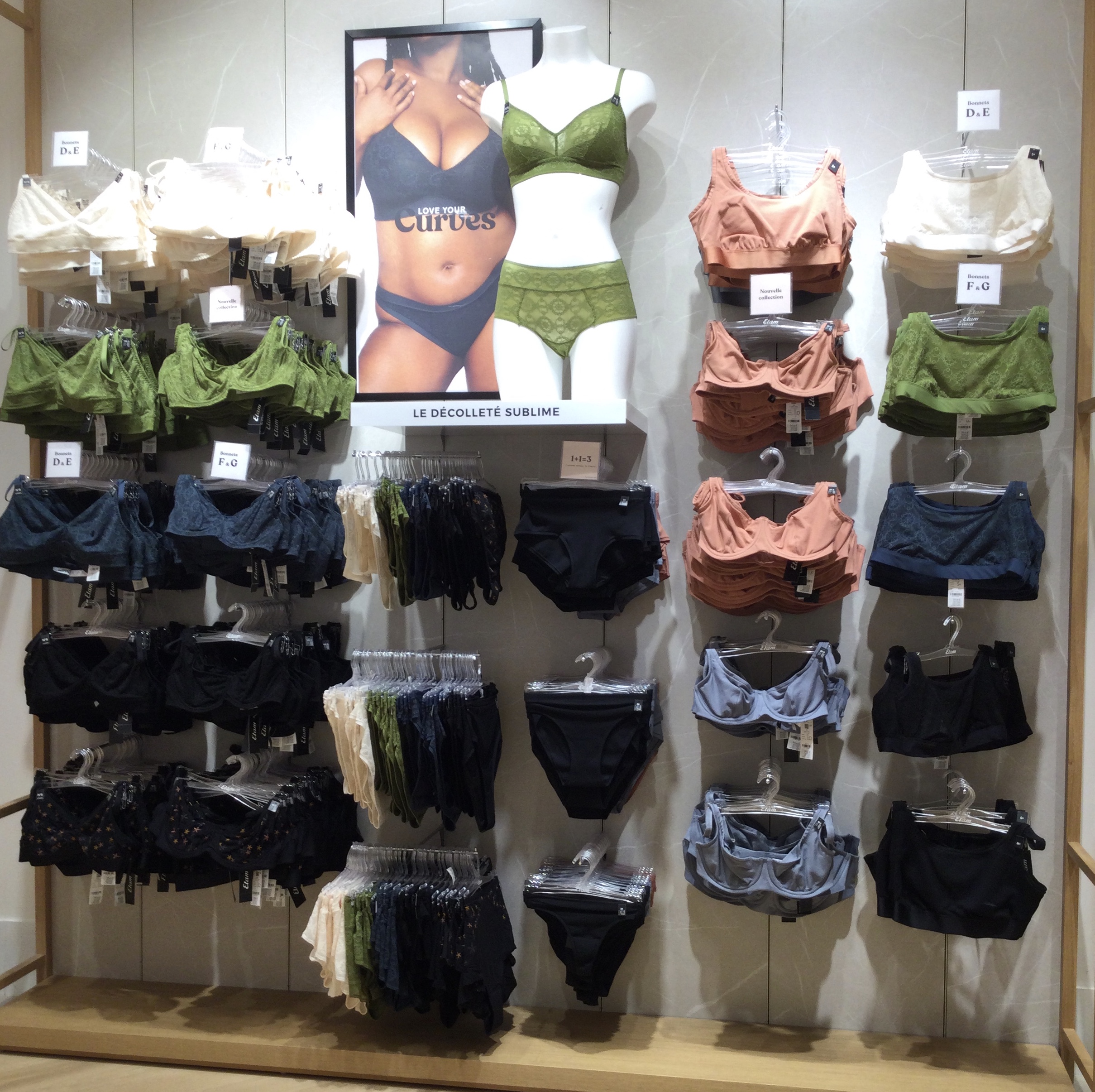 Foto 13 di Etam Lingerie