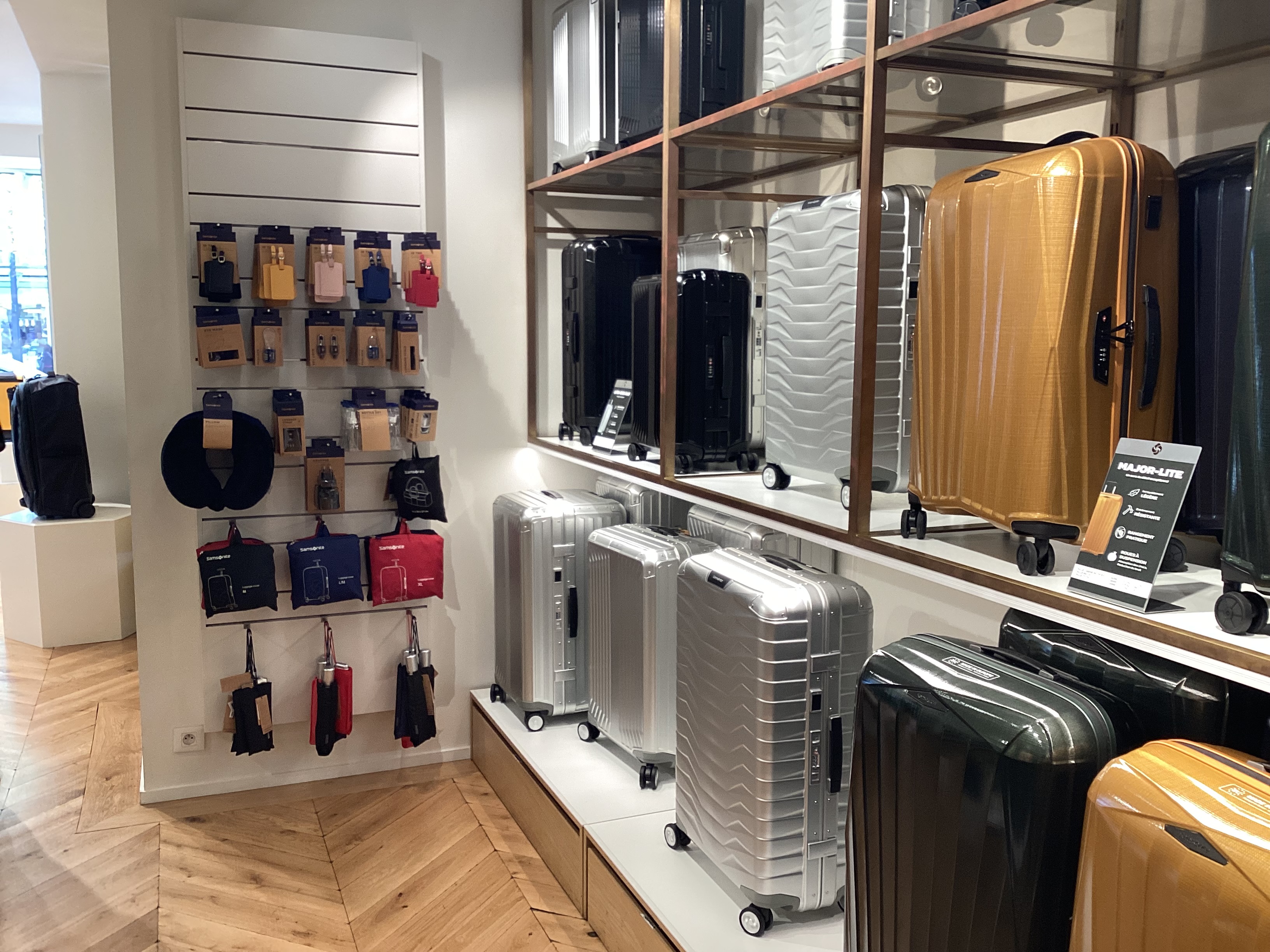 Foto 3 di Boutique Samsonite