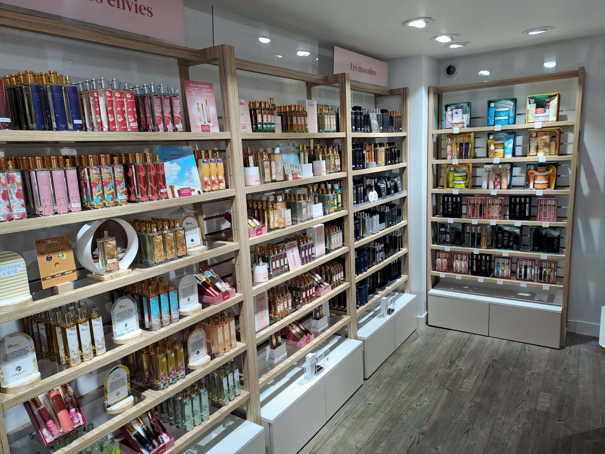 Foto 4 di Adopt Parfums