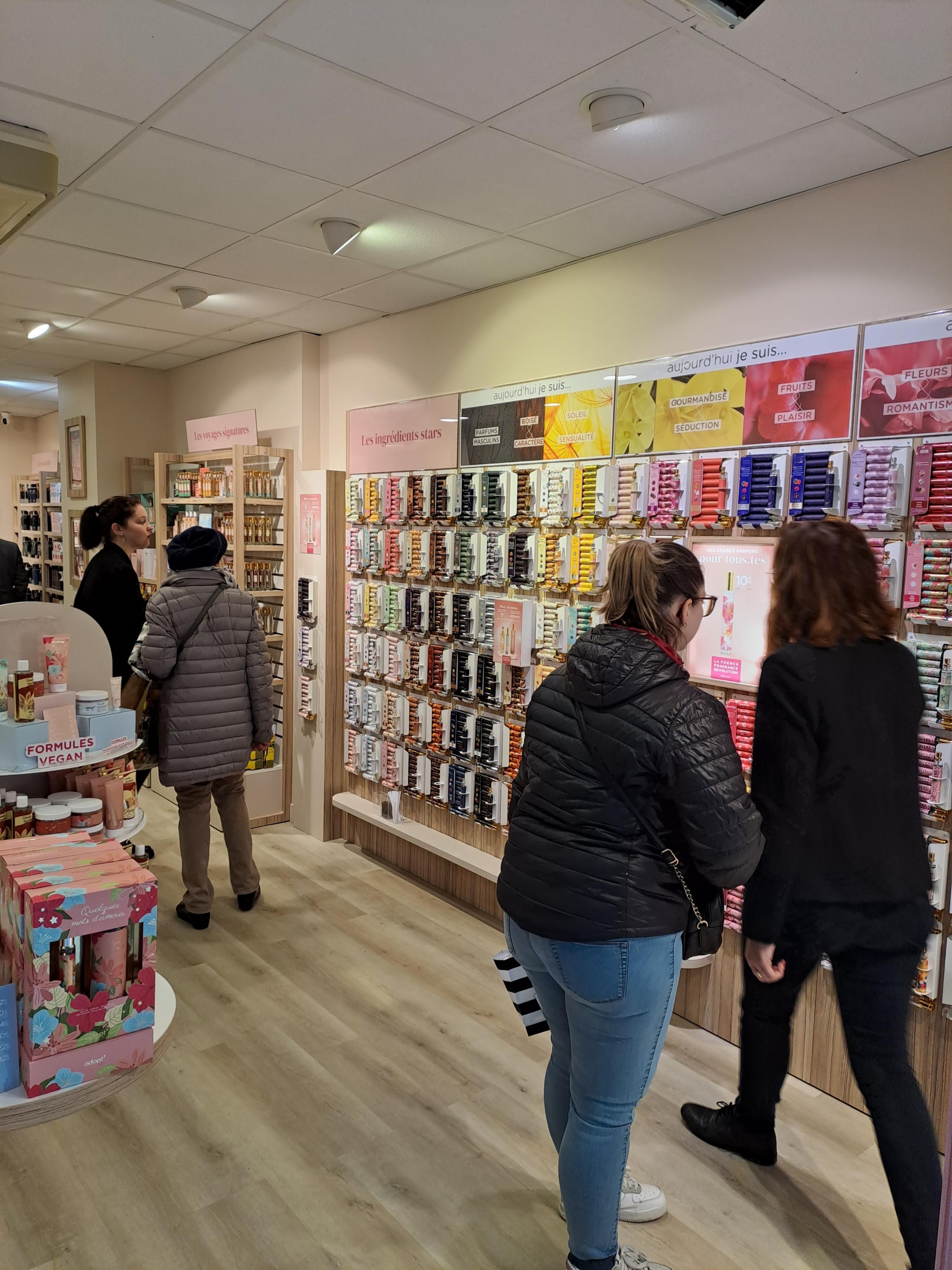 Foto 4 di Adopt Parfums