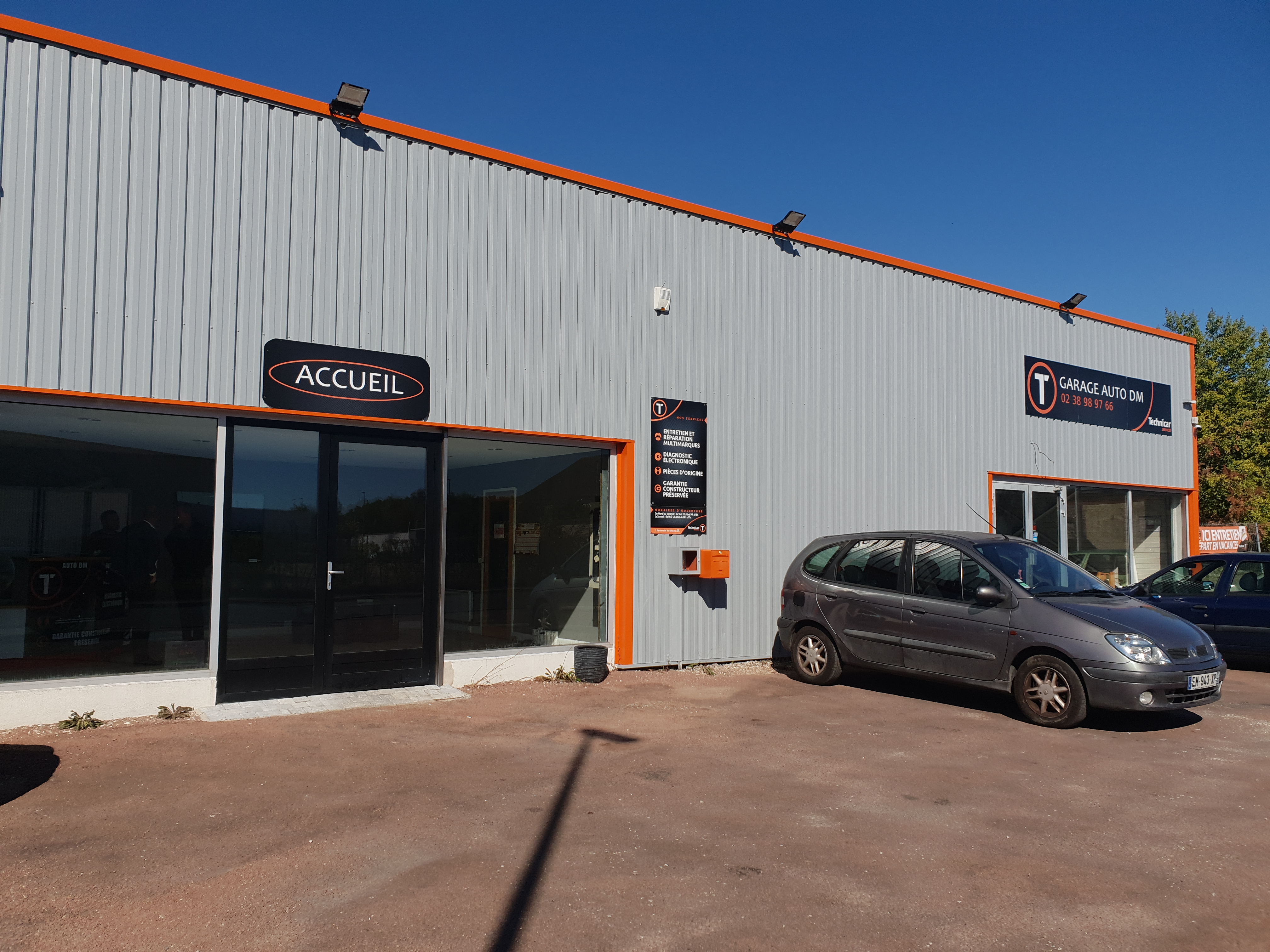 Foto 1 di AUTO DENIZ - Technicar Services