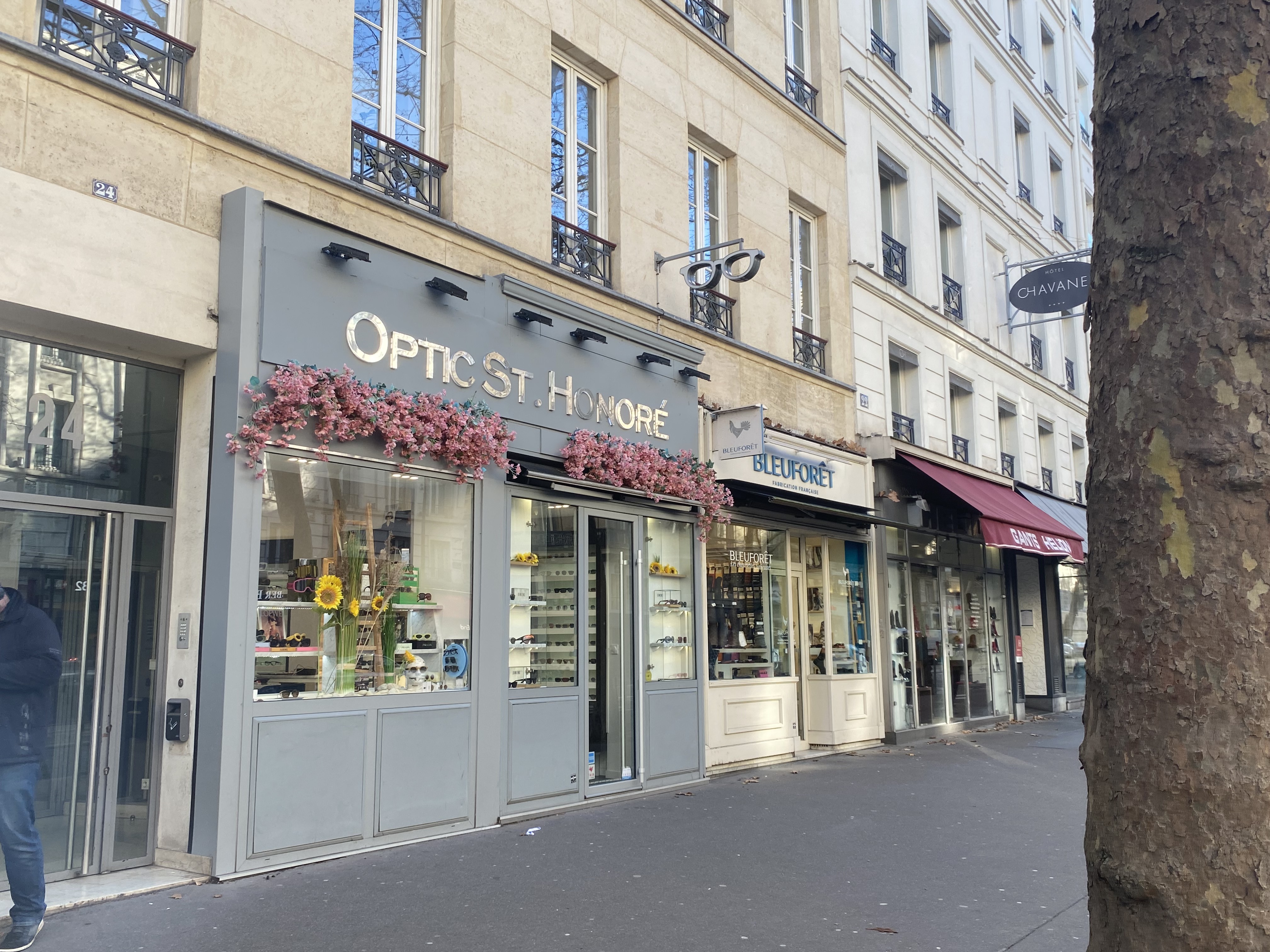 Foto 1 di OPTIC ST HONORE - Opticien Paris