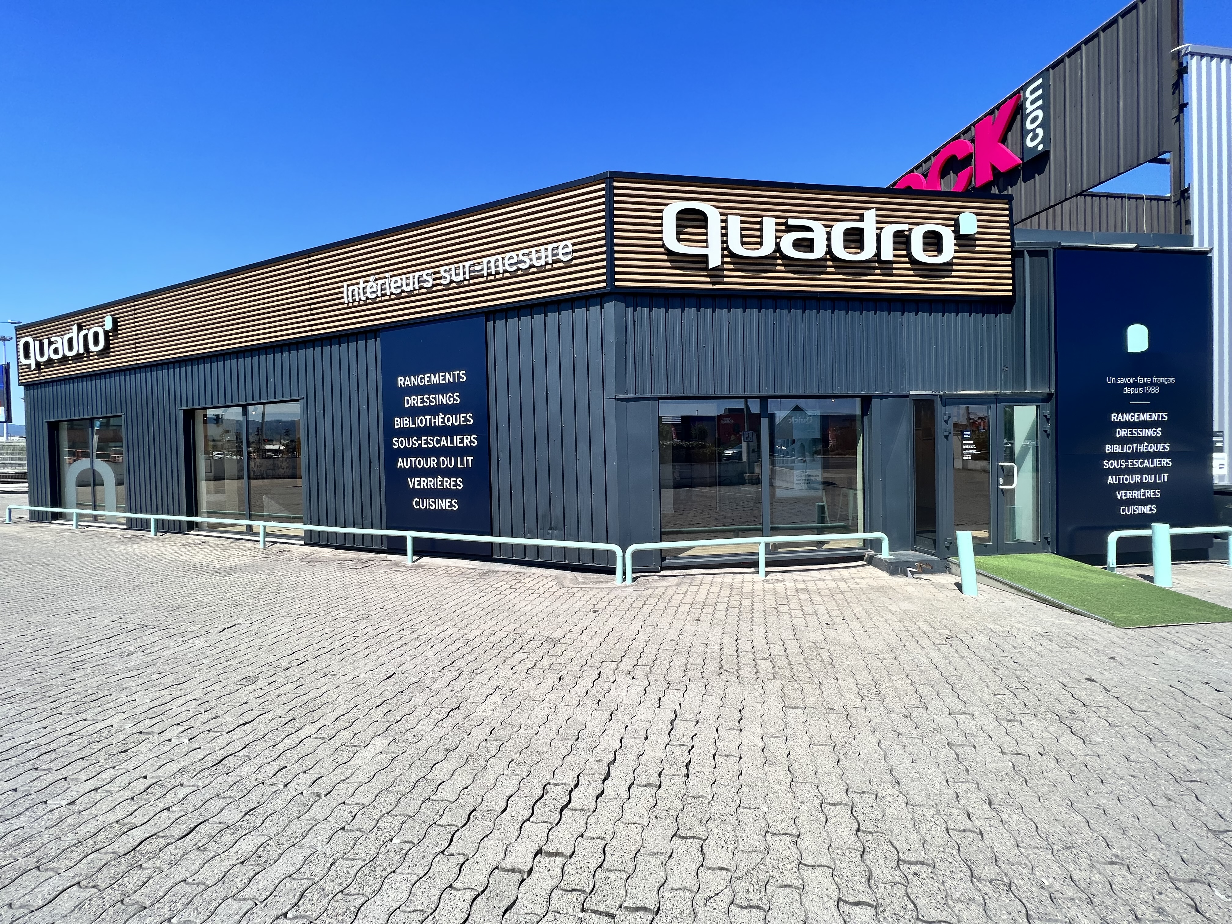 QUADRO CLERMONT FERRAND