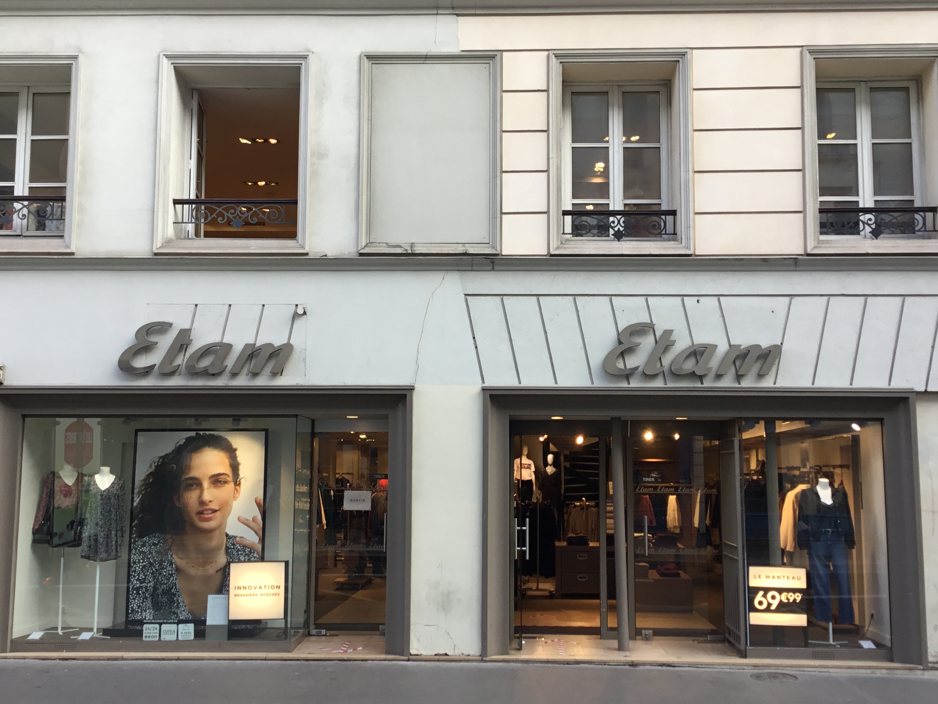 Etam Prêt-à-porter et Lingerie