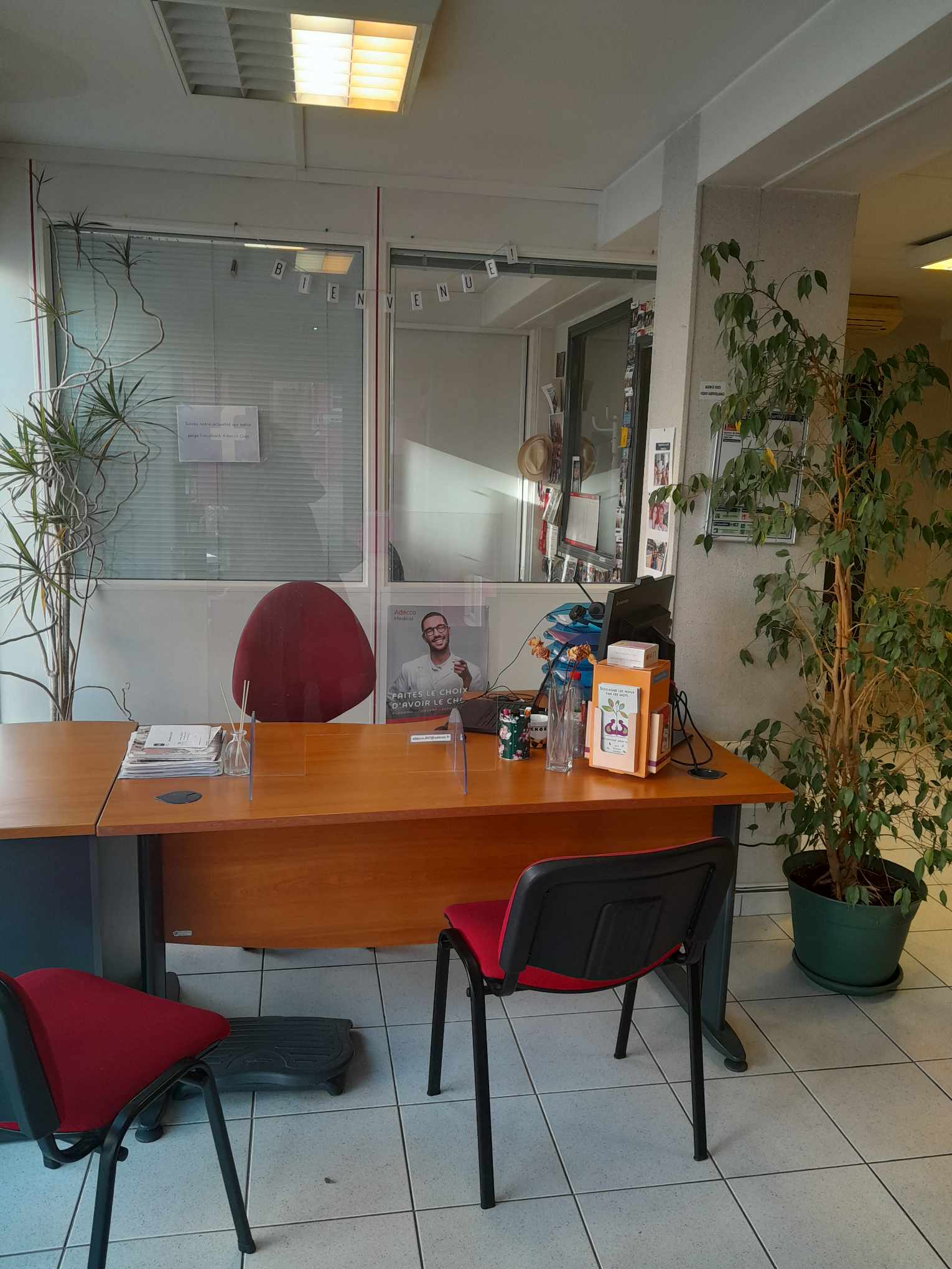 Foto 90 di Adecco Medical  Gap