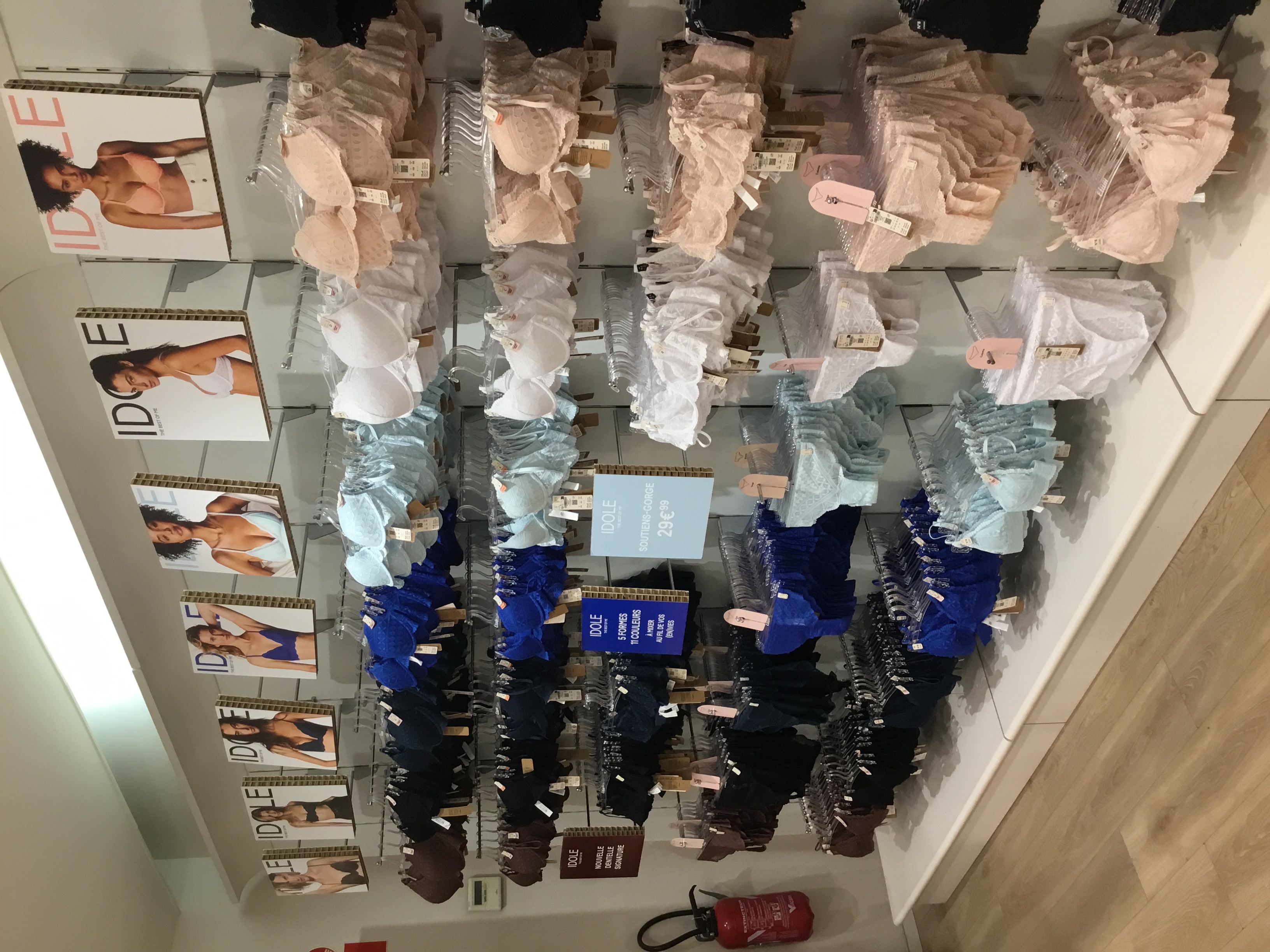 Foto 43 di Etam Lingerie