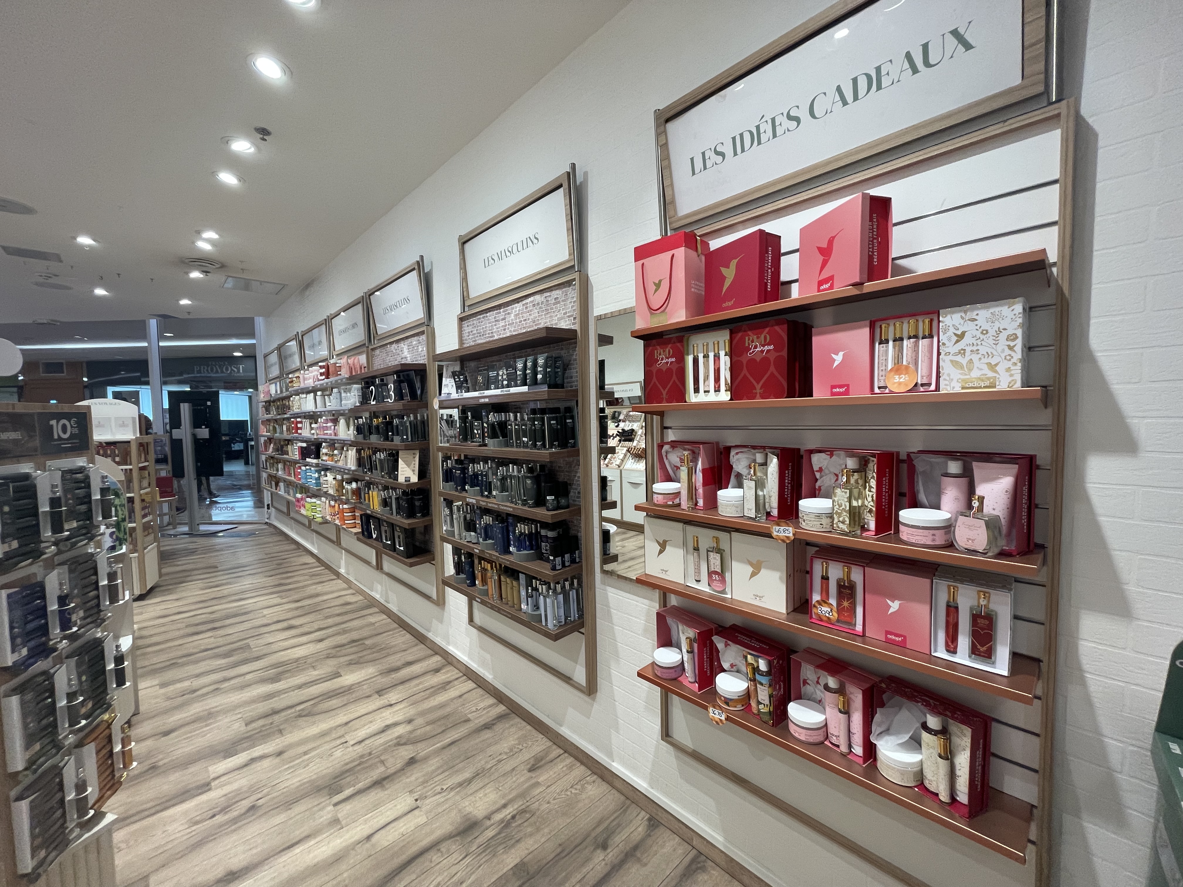 Foto 5 di Adopt Parfums