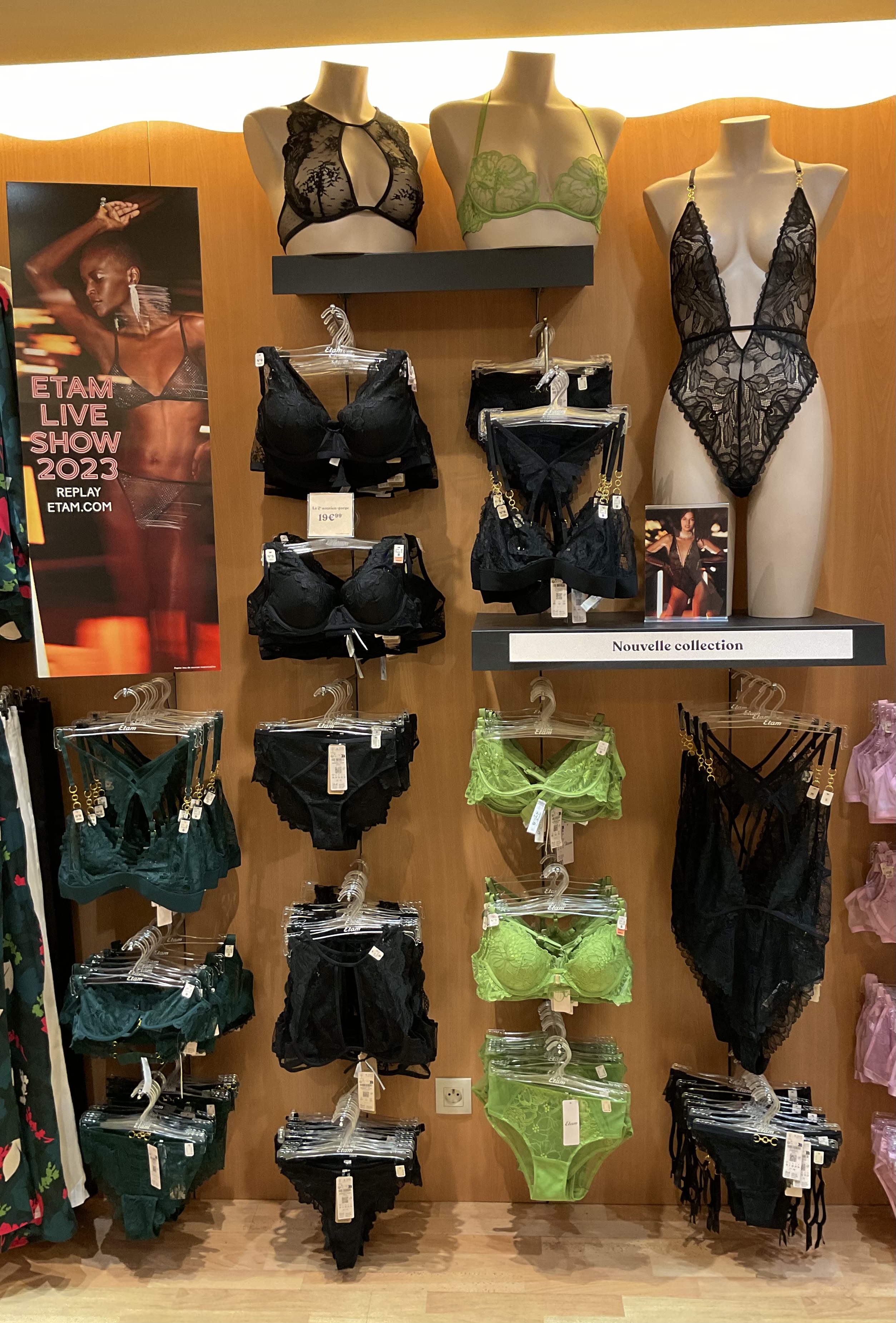 Foto 36 di Etam Lingerie