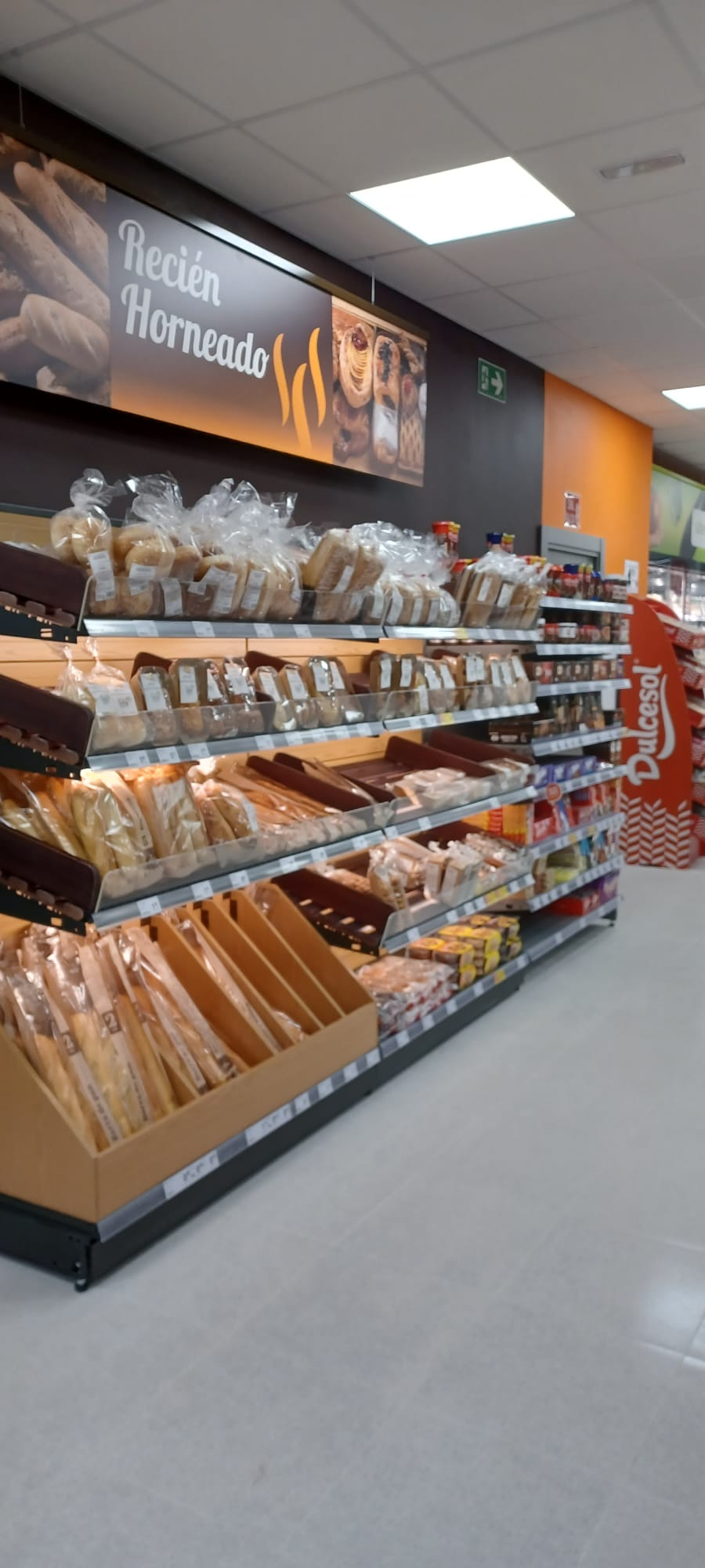 Foto 4 di Supermercados Charter