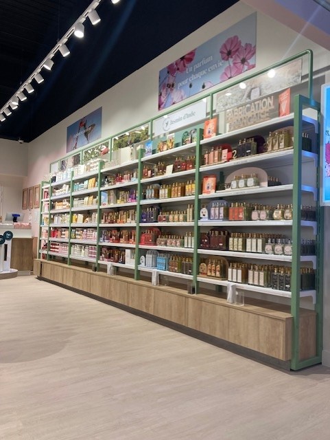Foto 4 di Adopt Parfums