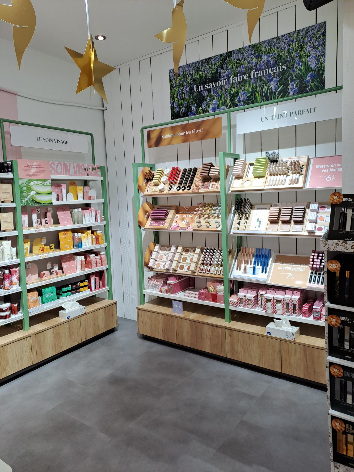 Foto 12 di Adopt Parfums