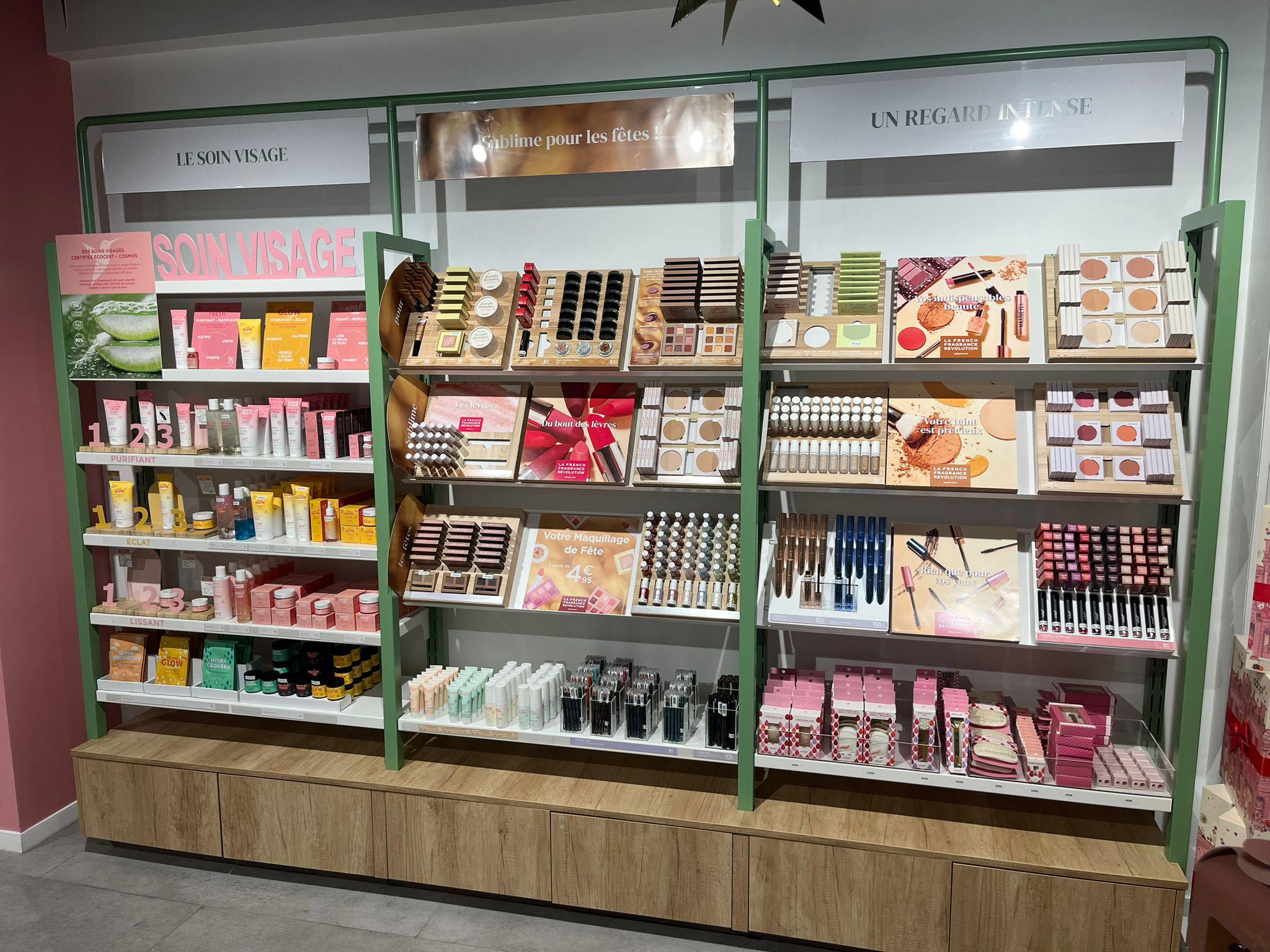 Foto 4 di Adopt Parfums