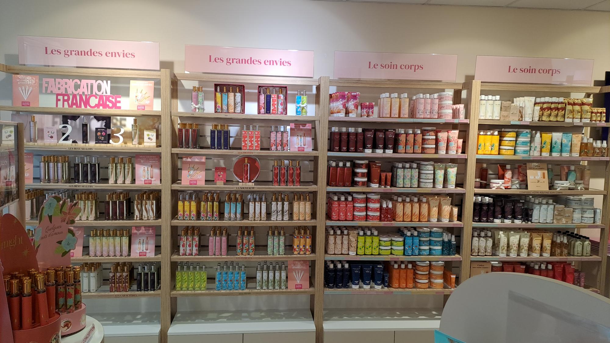 Foto 2 di Adopt Parfums
