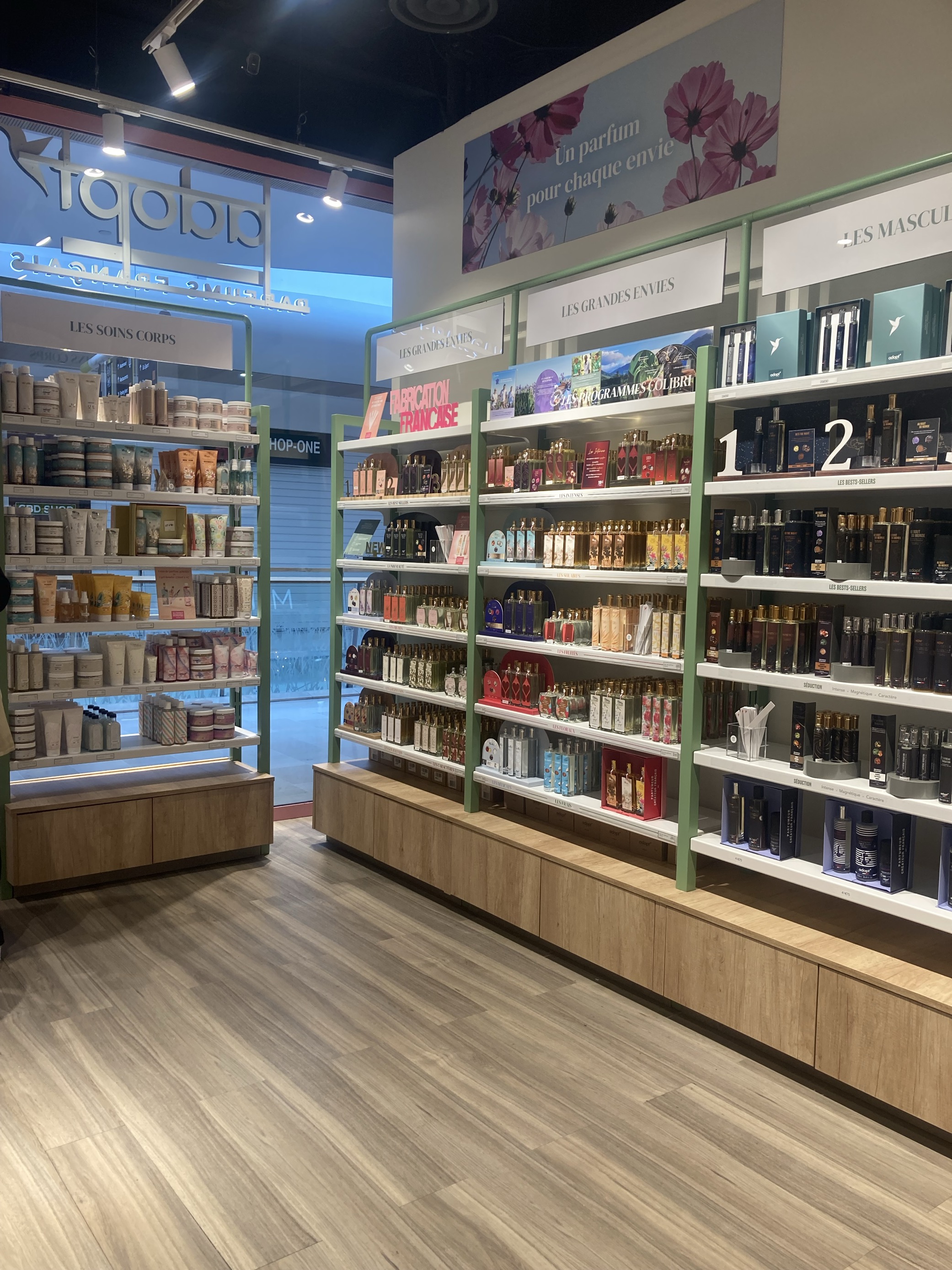 Foto 5 di Adopt Parfums