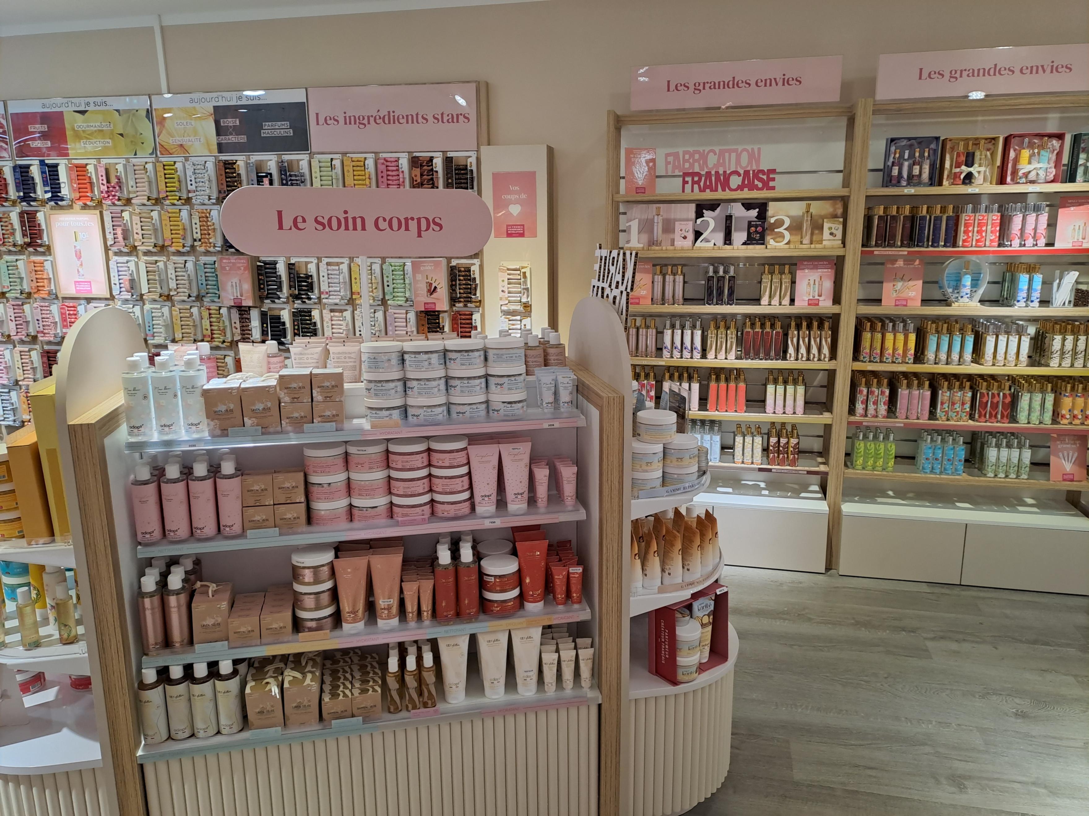 Foto 8 di Adopt Parfums
