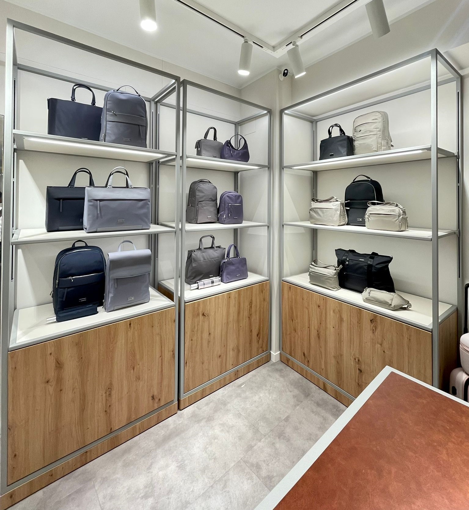 Foto 40 de Samsonite