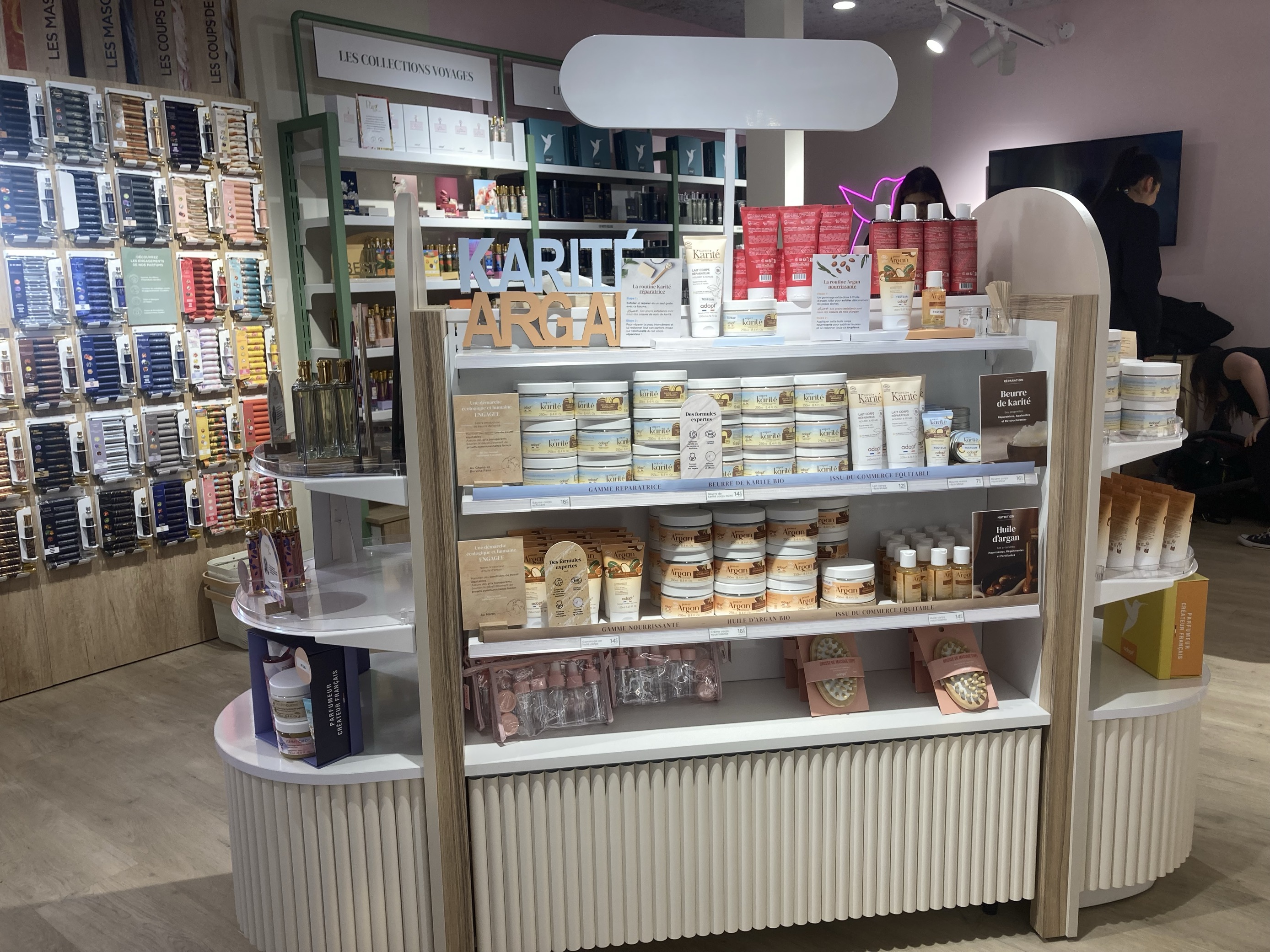 Foto 7 di Adopt Parfums