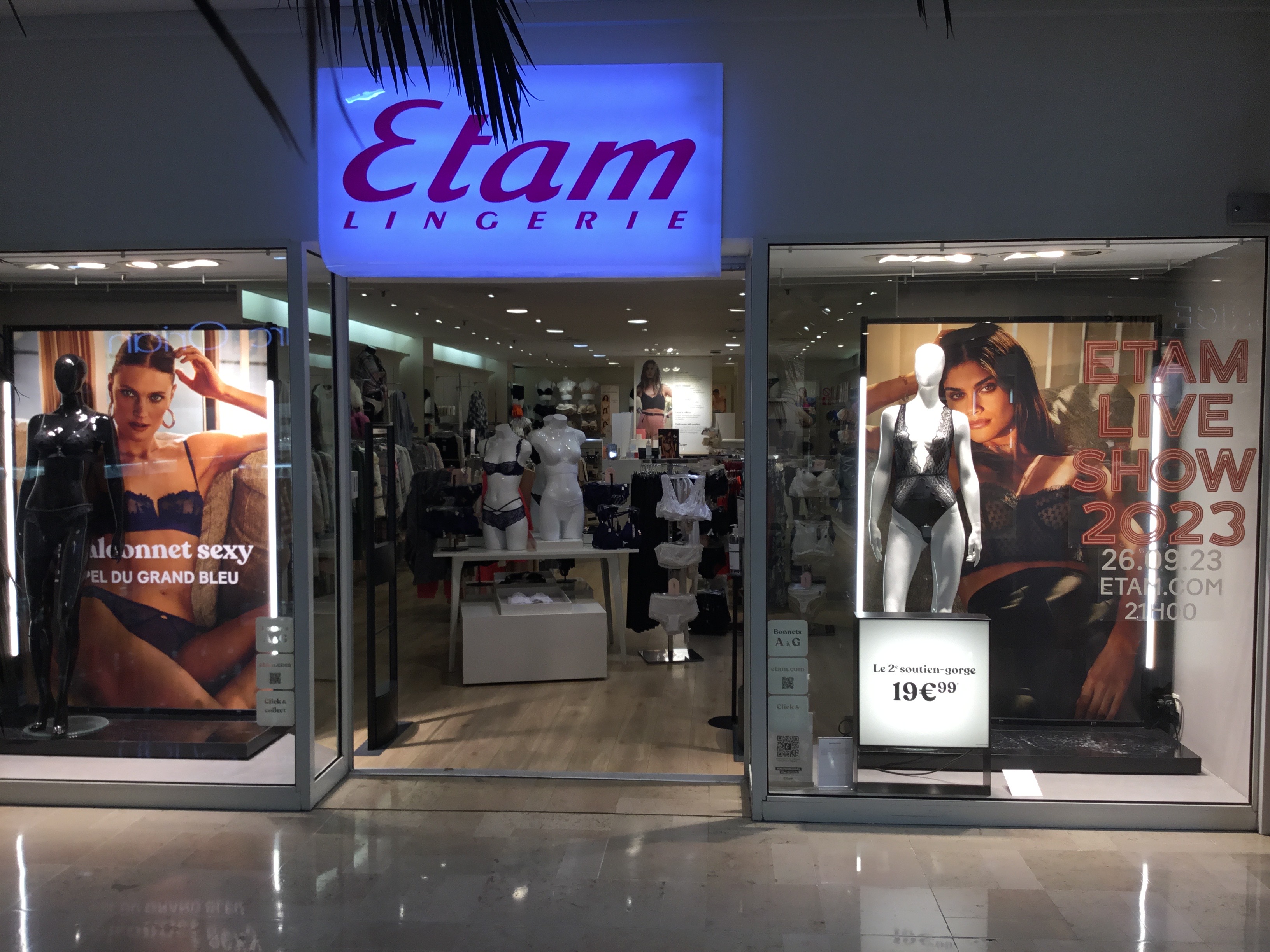 Foto 67 di Etam Lingerie