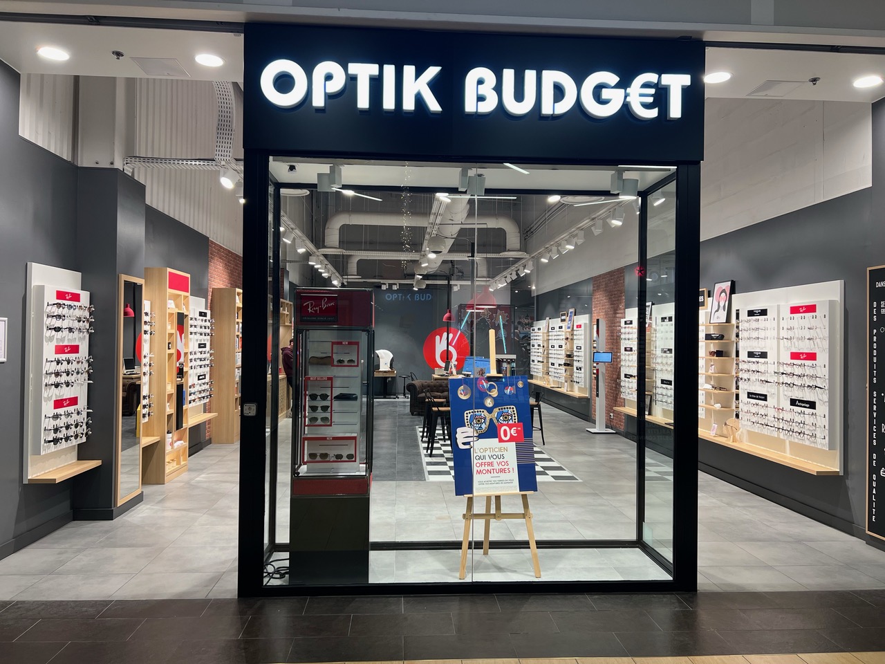 Foto 2 di OPTIK BUDGET