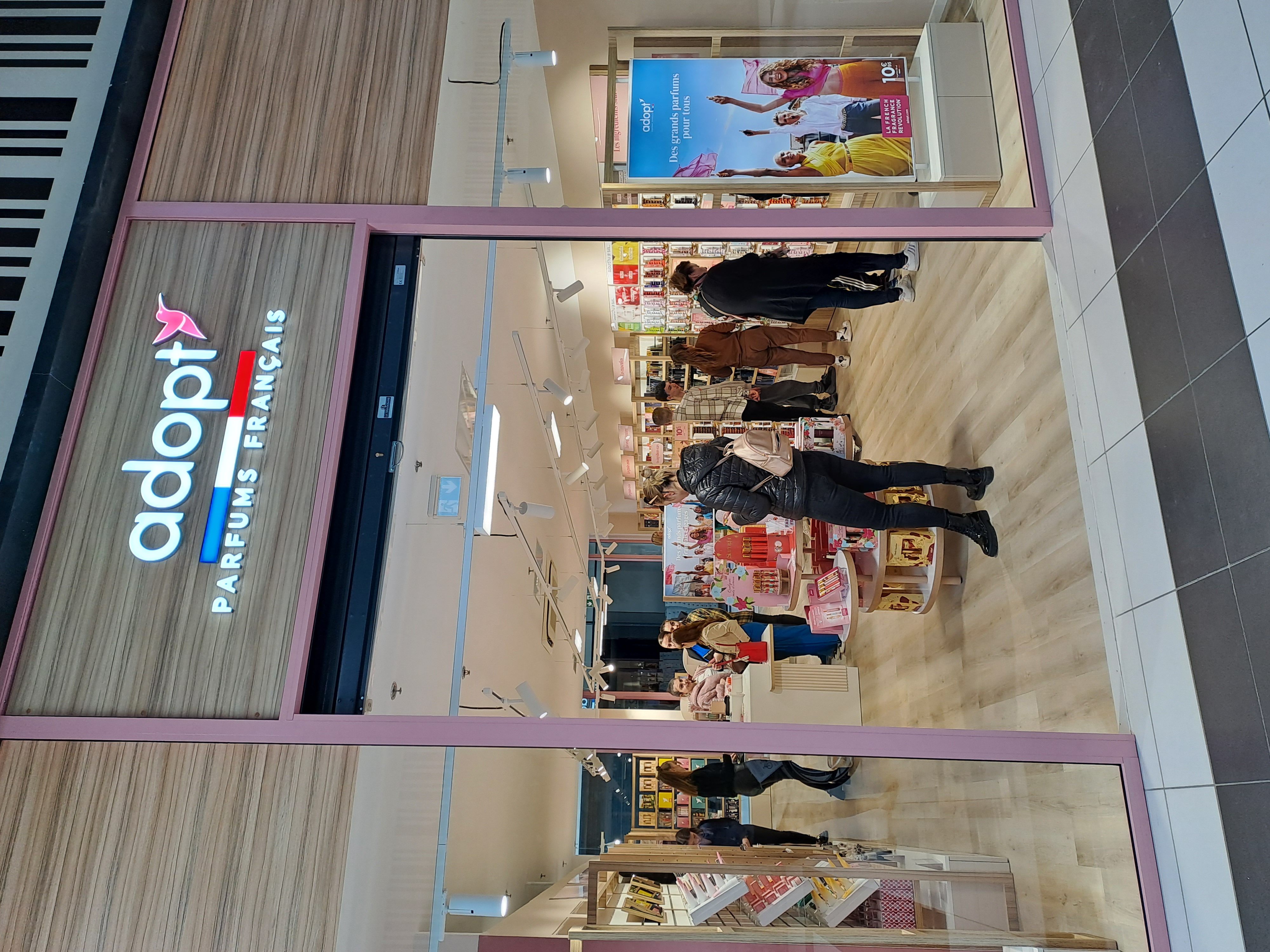 Foto 5 di Adopt Parfums