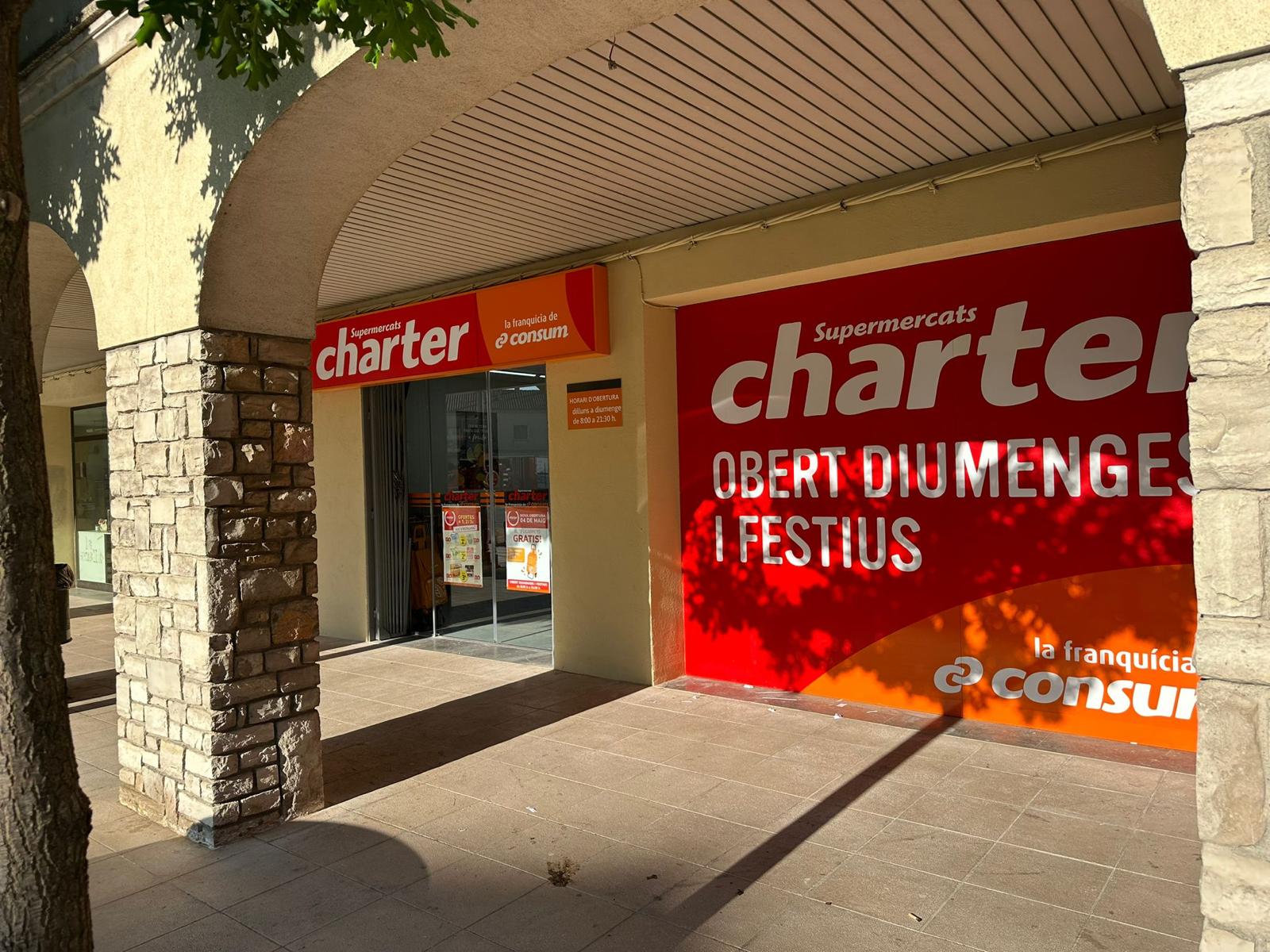 Foto 2 di Supermercats Charter