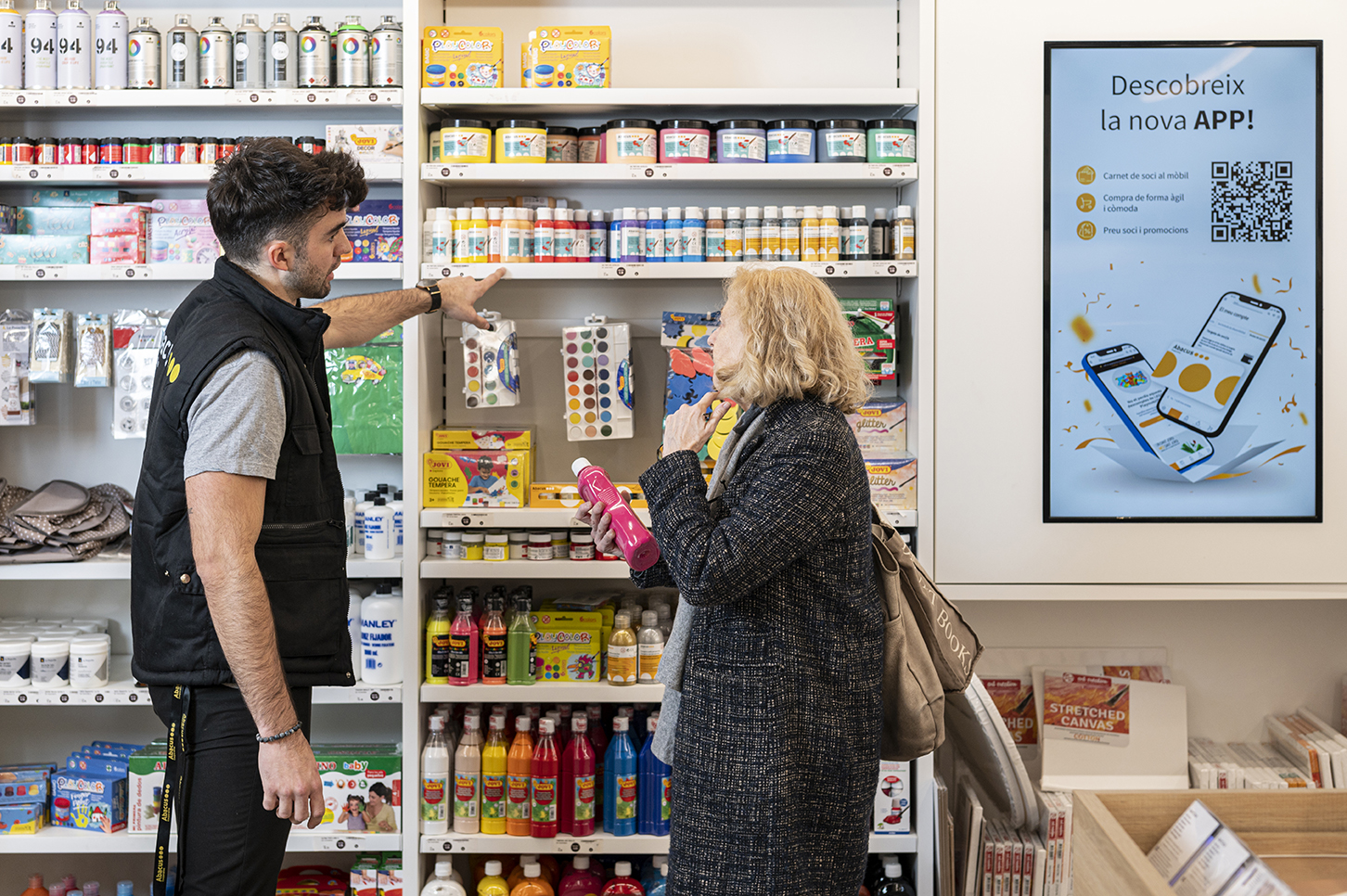 Llibreria, papereria i joguines a l'Eixample Barcelona | Abacus Cooperativa 