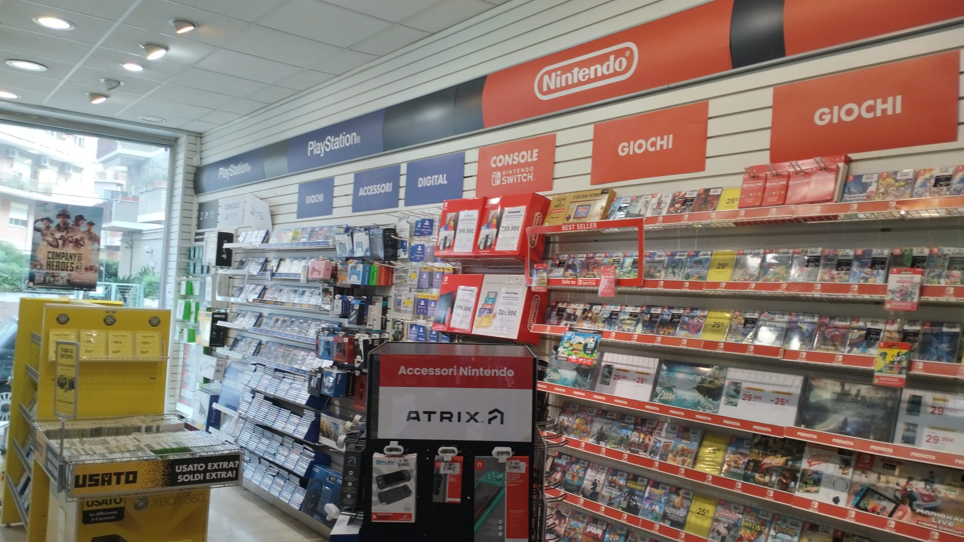 Foto 6 di GameStop