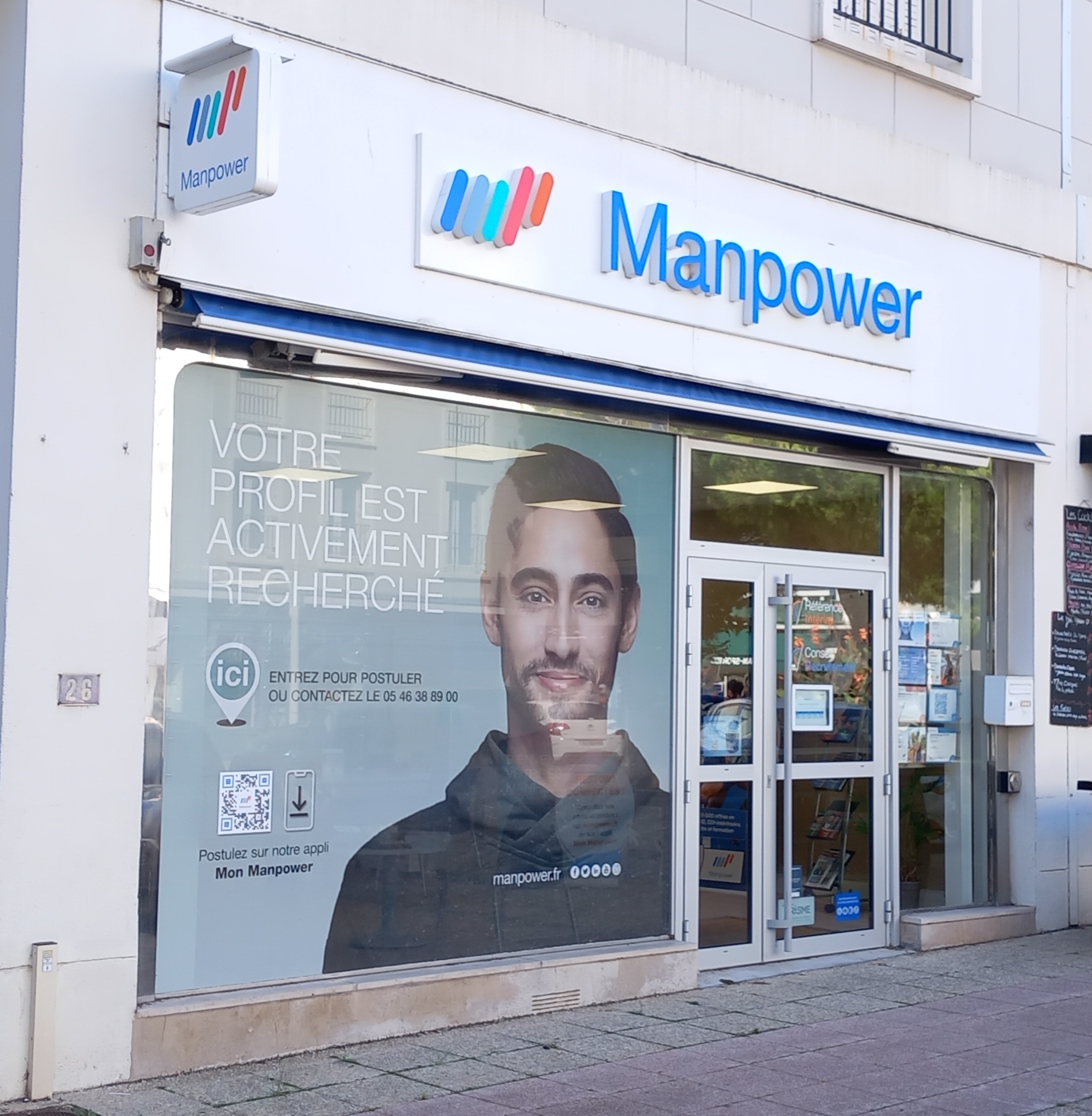 Foto 1 di Manpower Royan