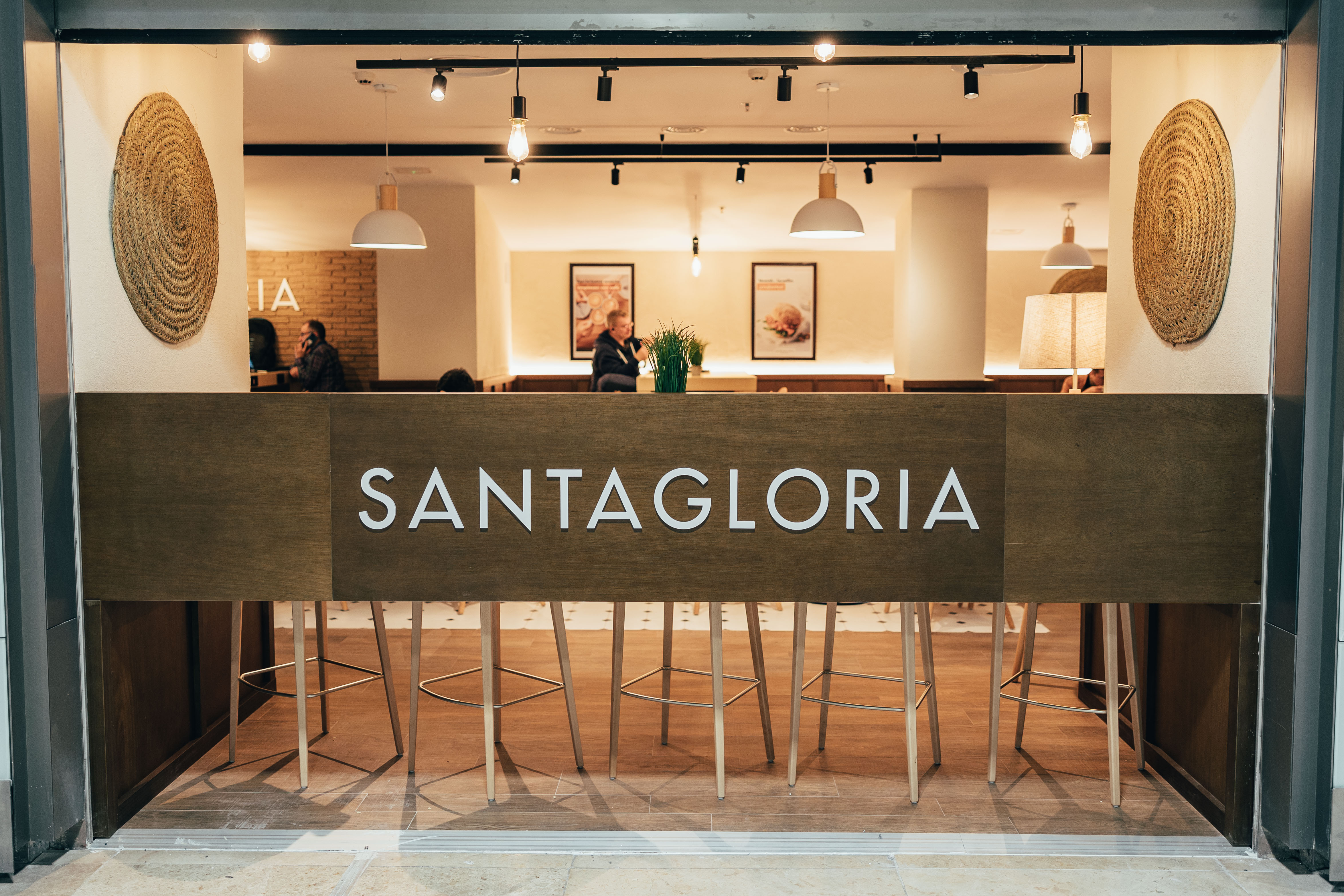 Foto 1 di SANTAGLORIA