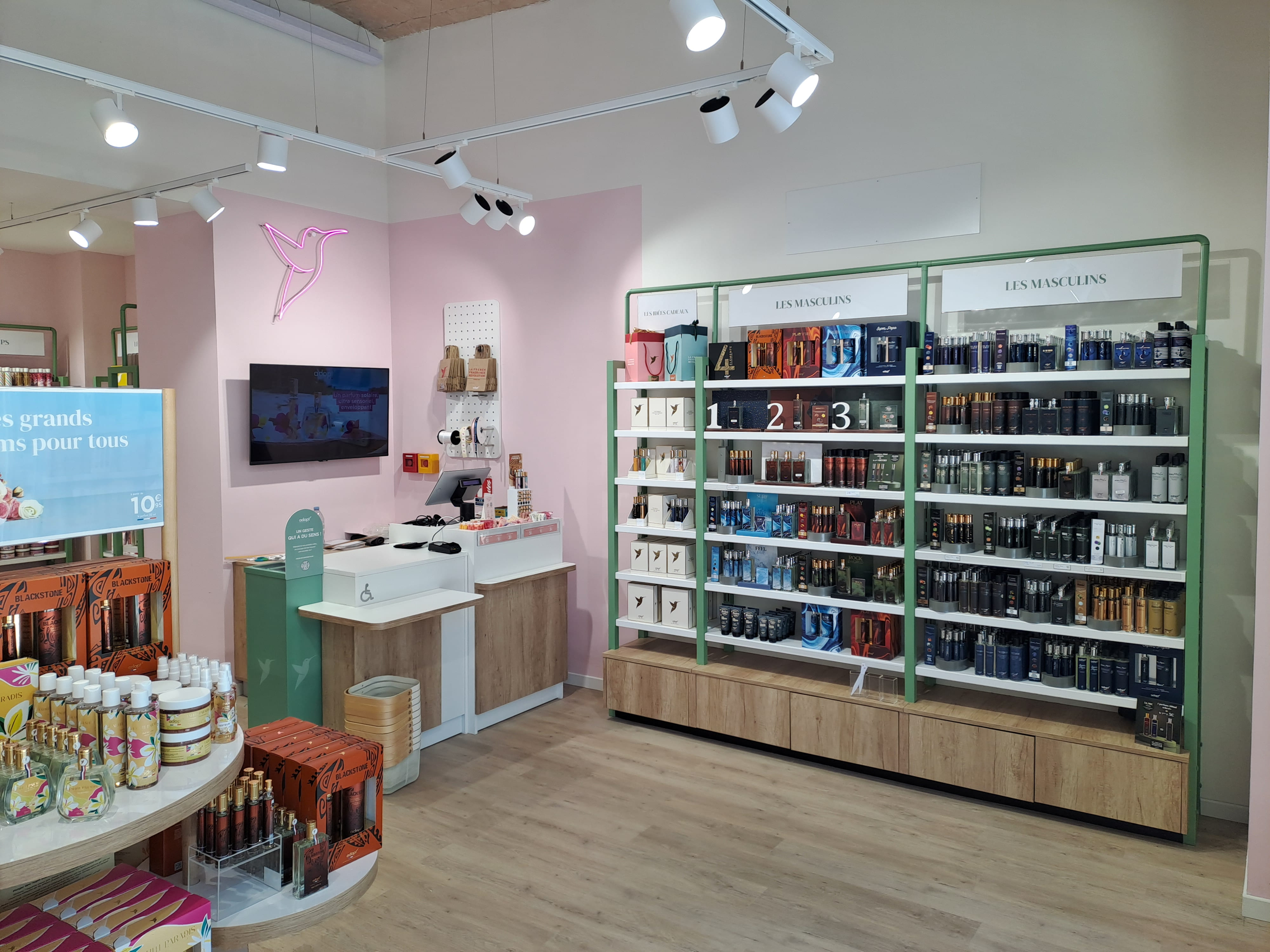 Foto 6 di Adopt Parfums