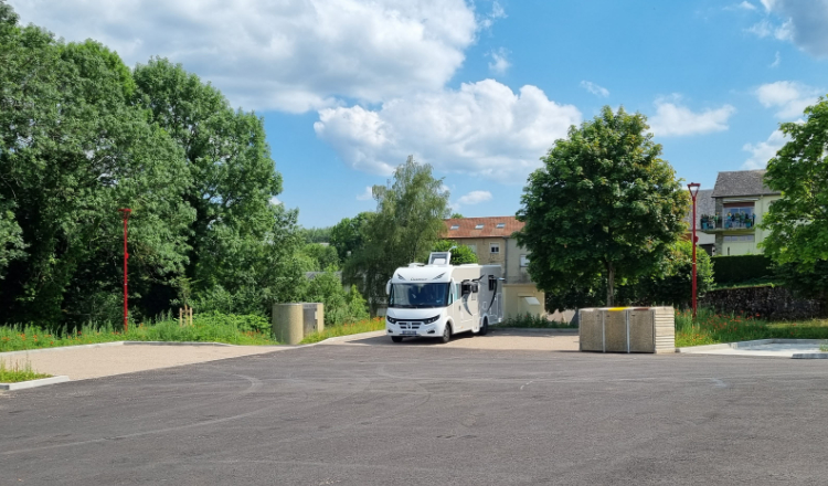 Camping de mon Village (Camping-Car Park)