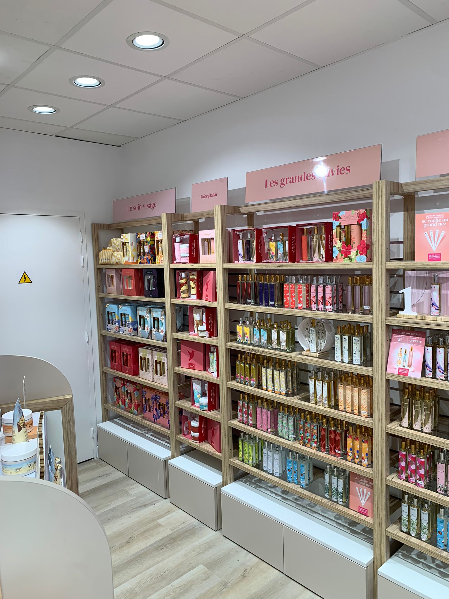 Foto 5 di Adopt Parfums