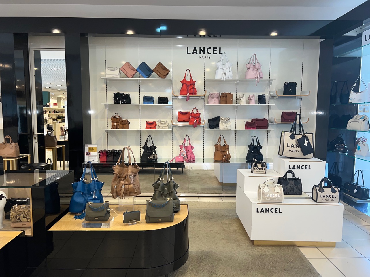 Foto 118 di Galeries Lafayette Rennes