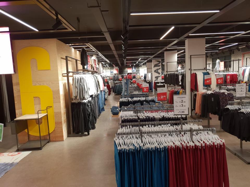 Photo 57 de Terranova Outlet