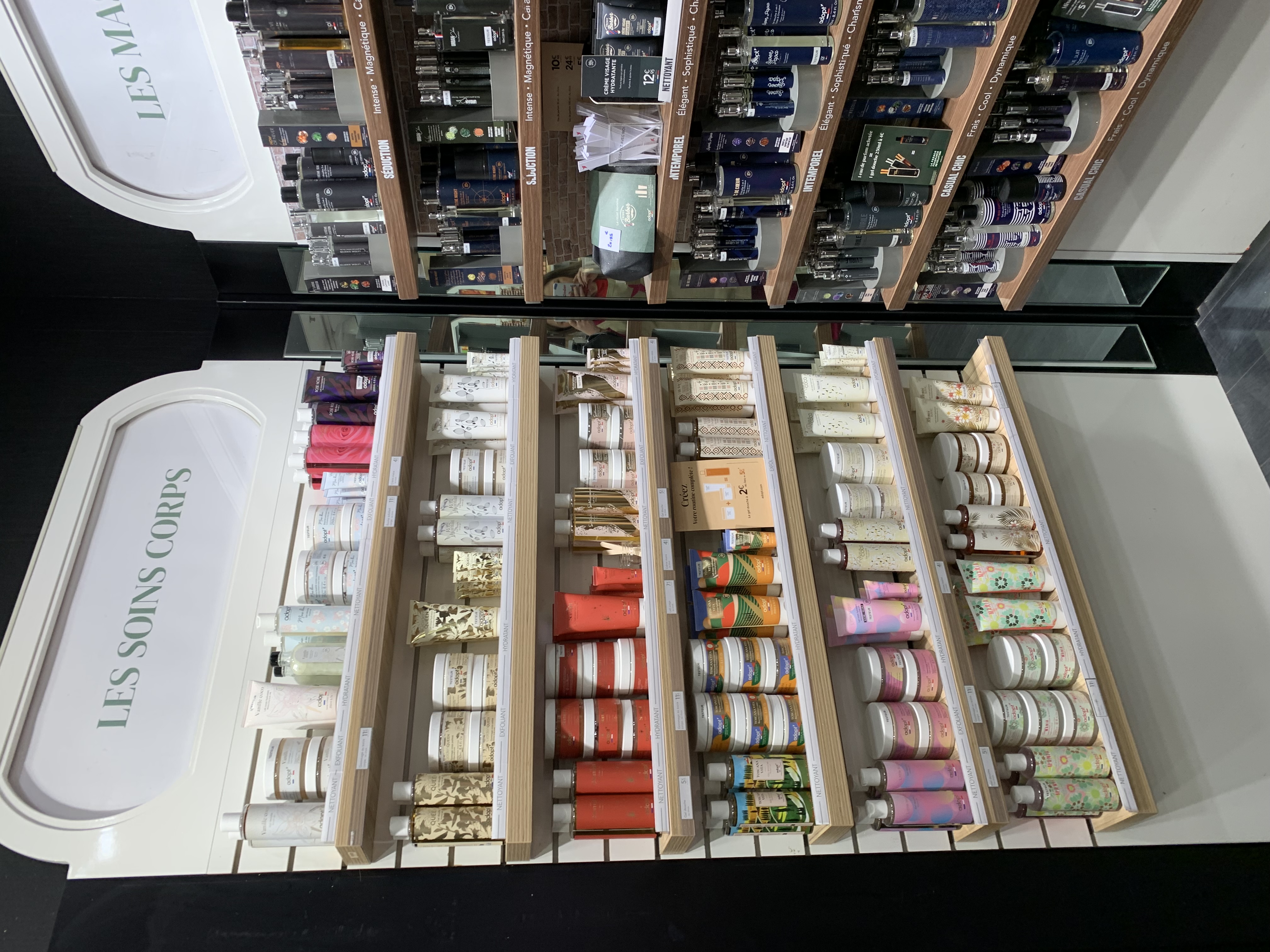 Foto 4 di Adopt Parfums