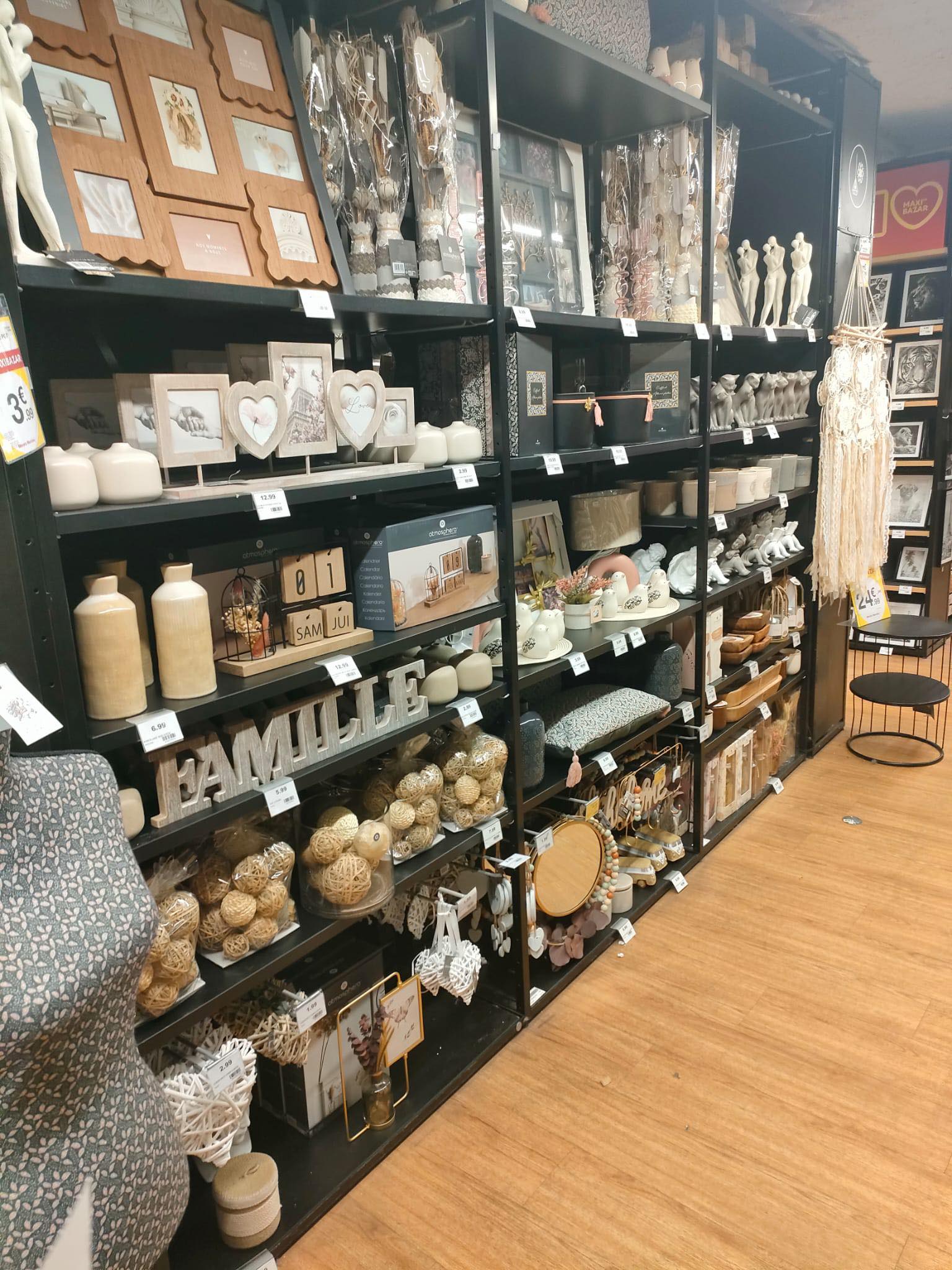 Maxi Bazar