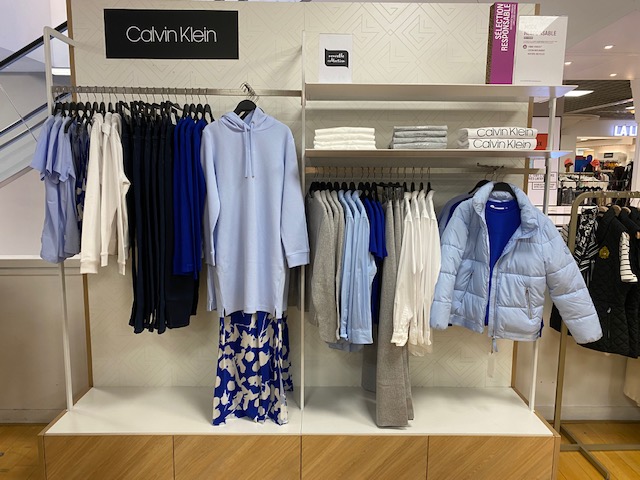 Foto 1 di Calvin Klein