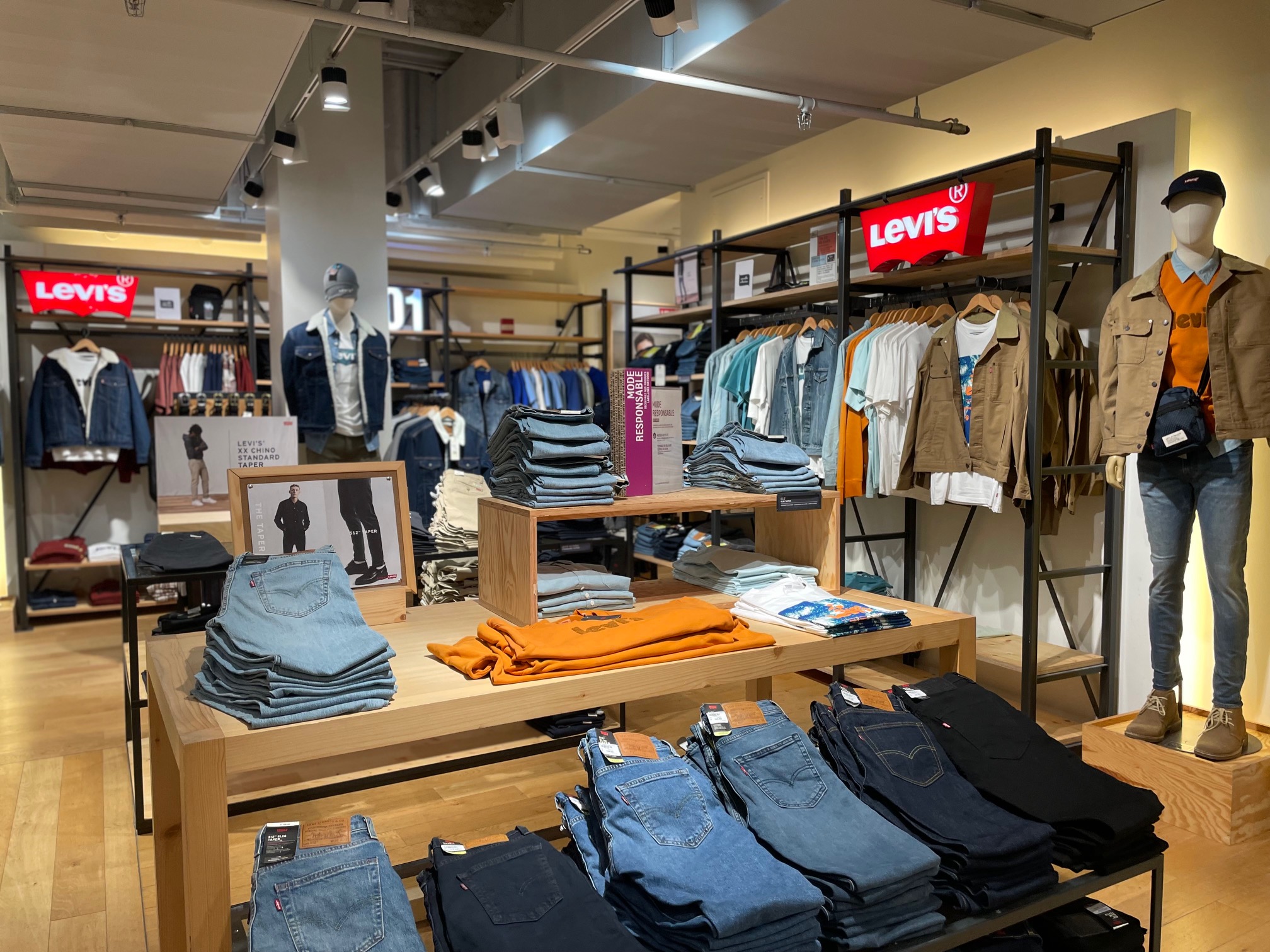 Foto 2 di Levi's