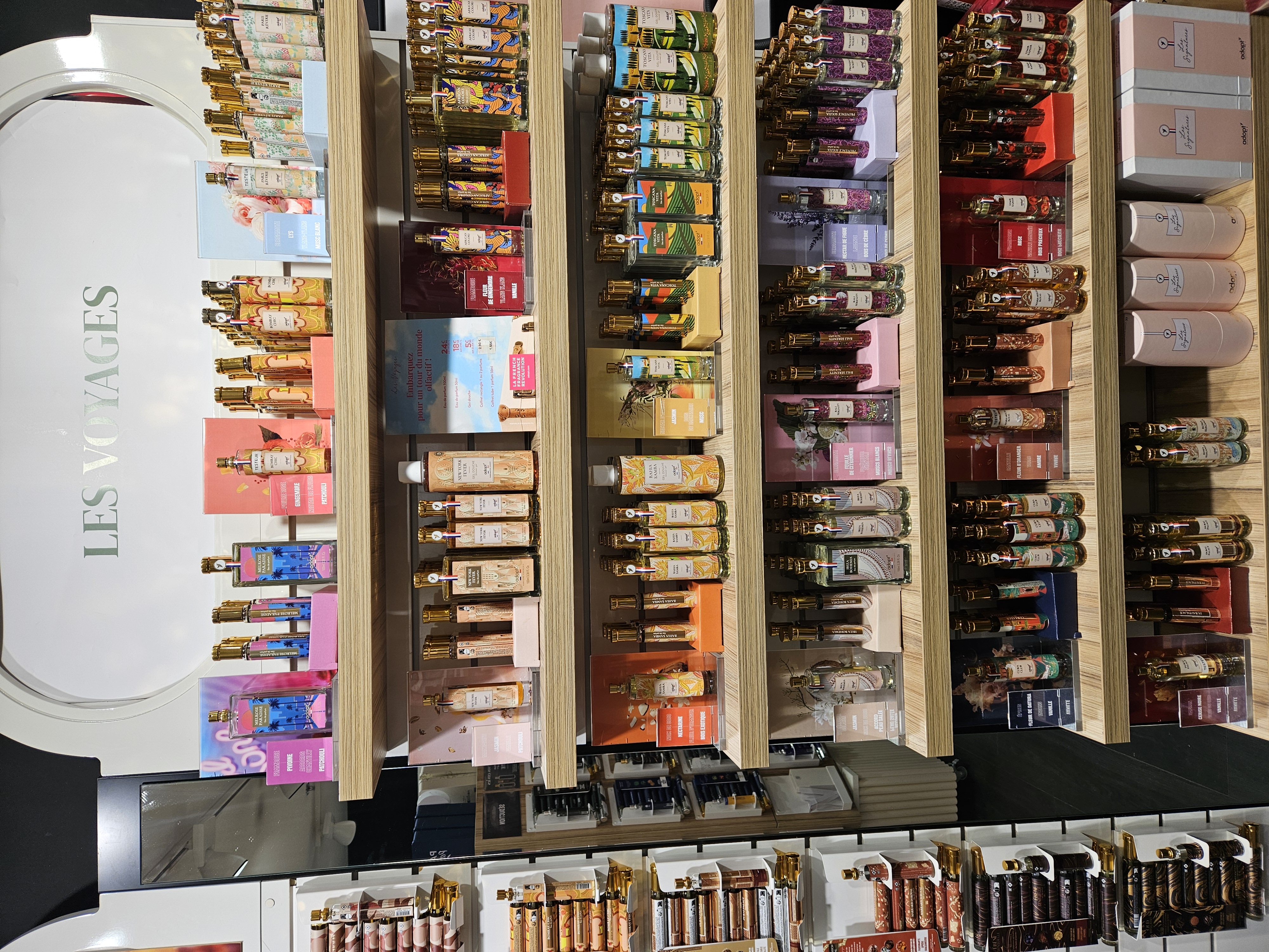Foto 8 di Adopt Parfums