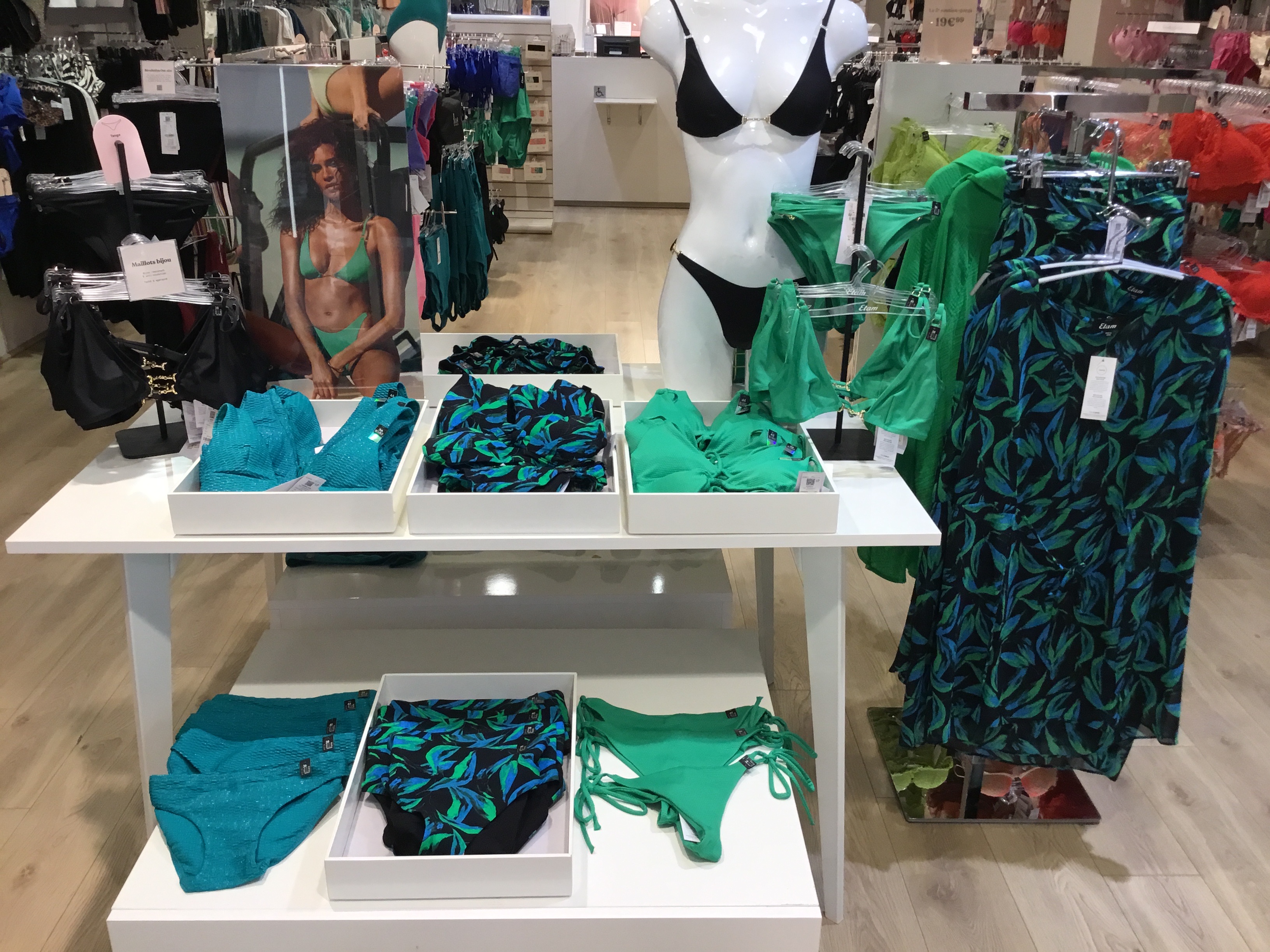 Foto 30 di Etam Lingerie