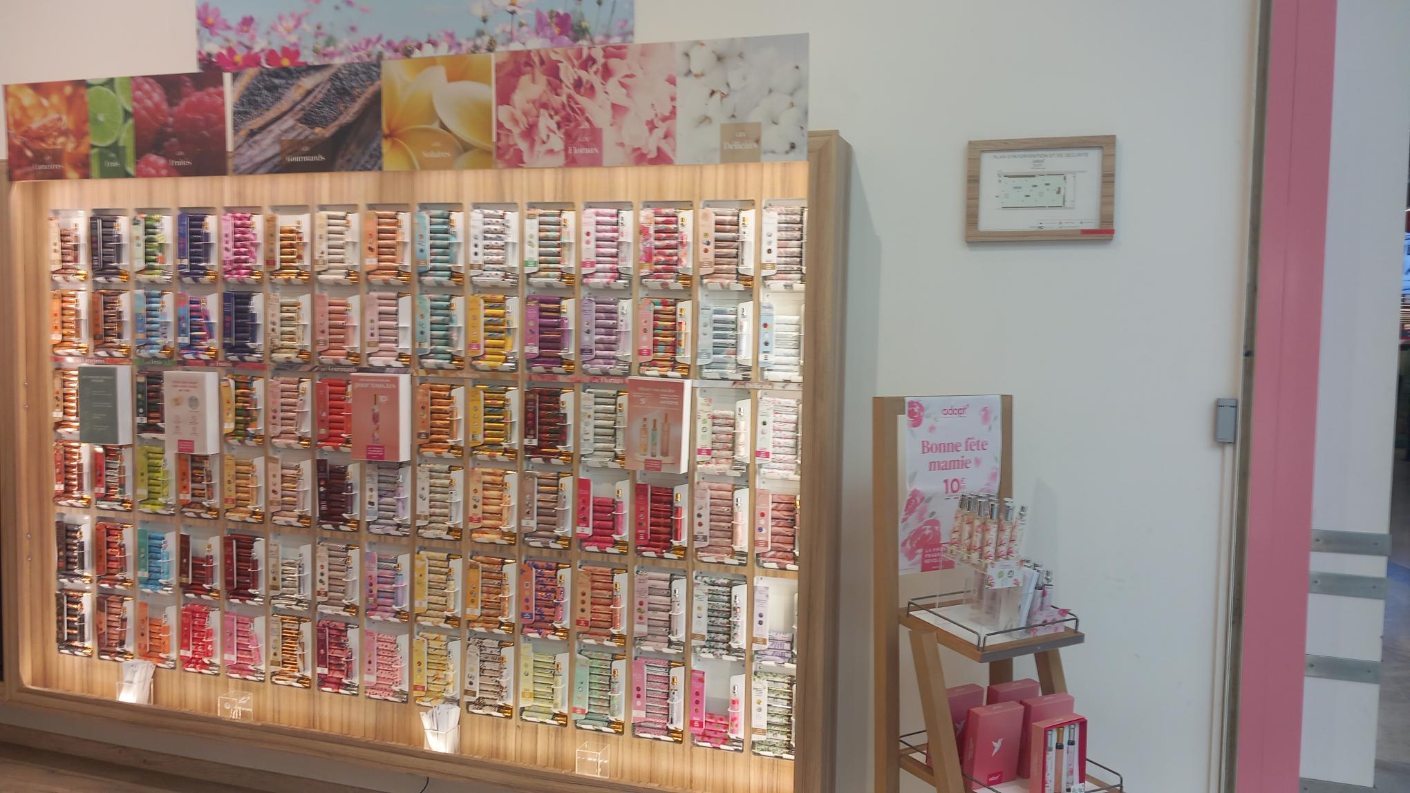 Foto 4 di Adopt Parfums