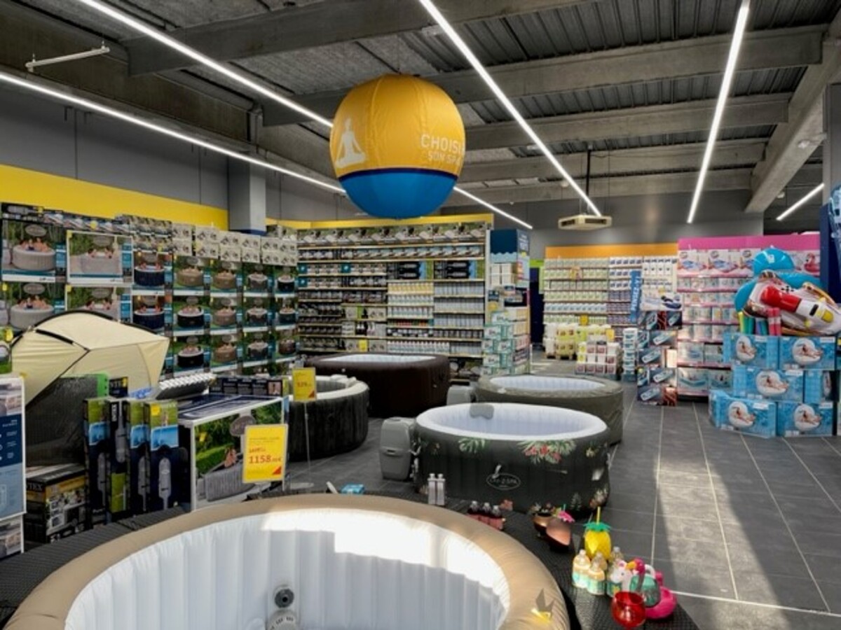 Foto 18 di Cash Piscines