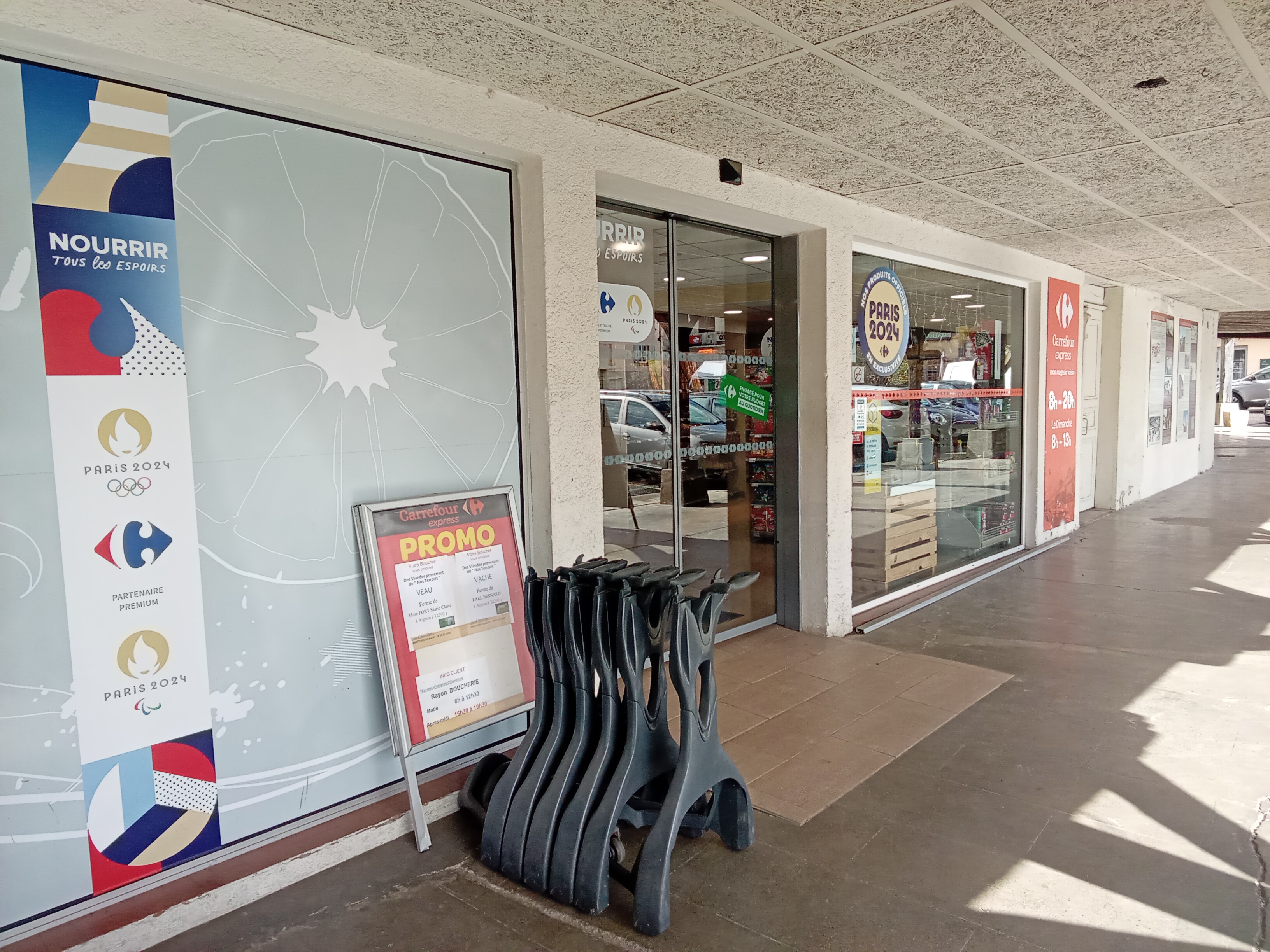 Foto 1 di Carrefour Express