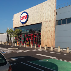 Foto 1 di Carrefour Toul