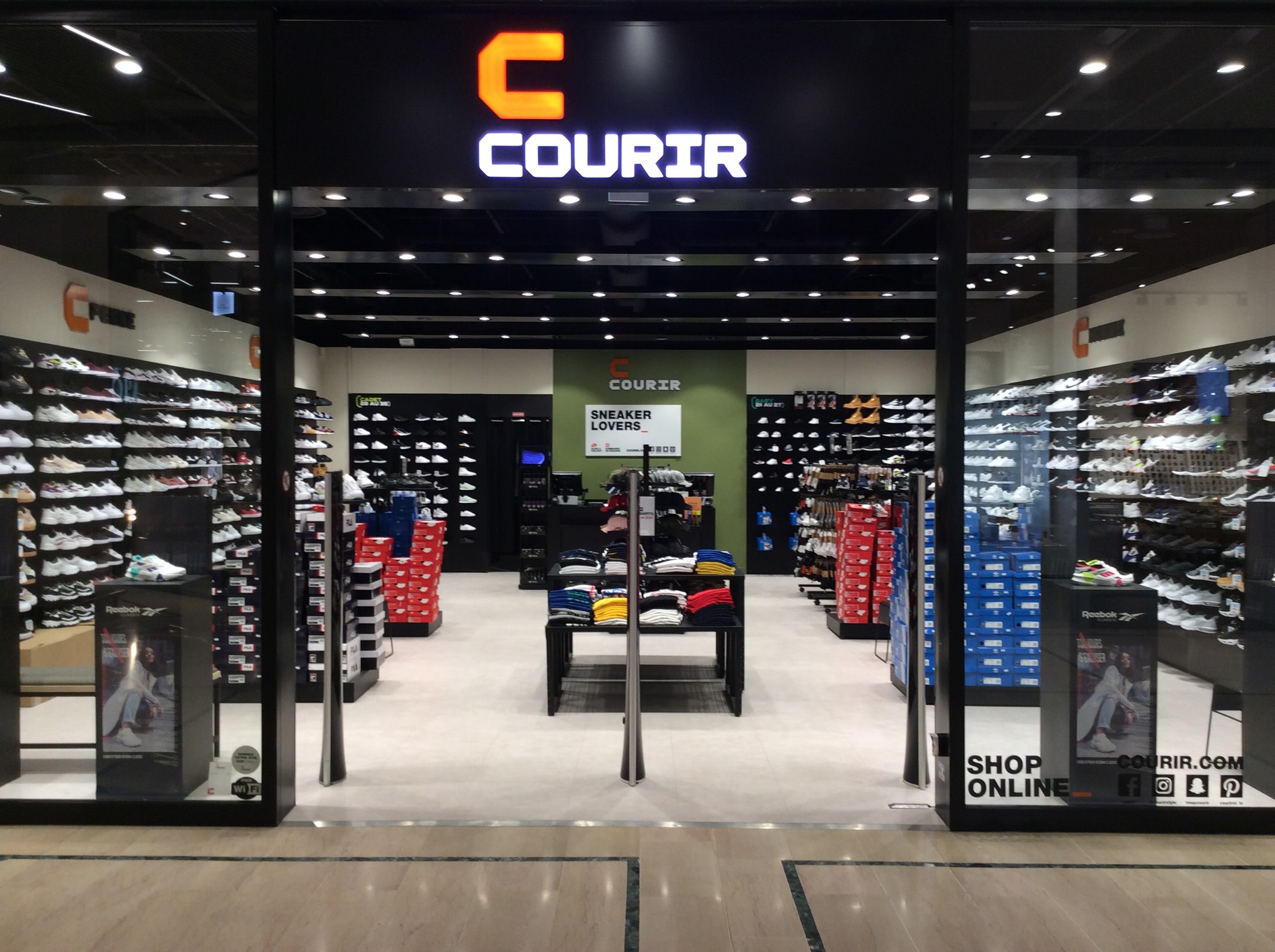 Foto 2 di Courir