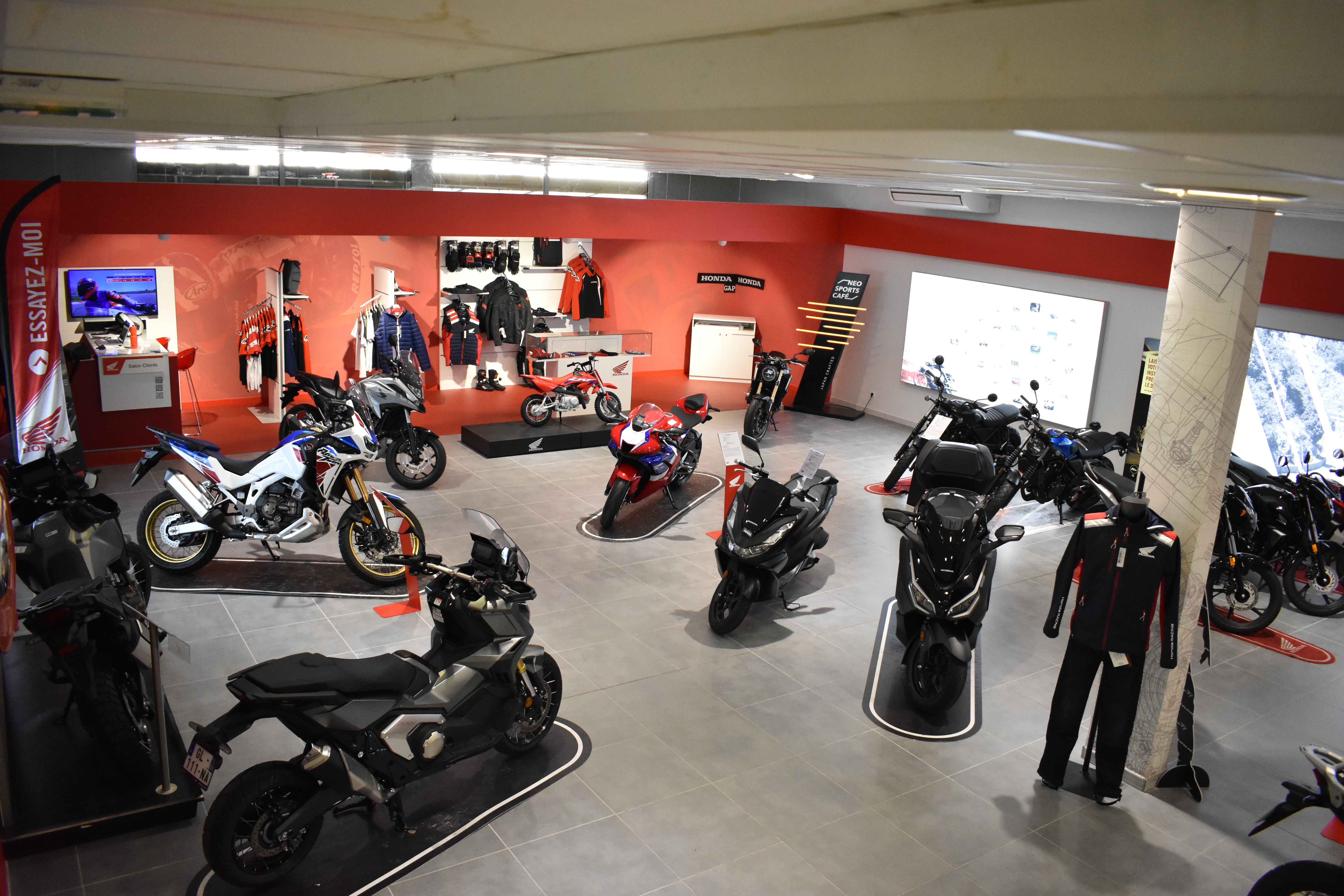 Foto 4 di KOTE ROUGE | Honda