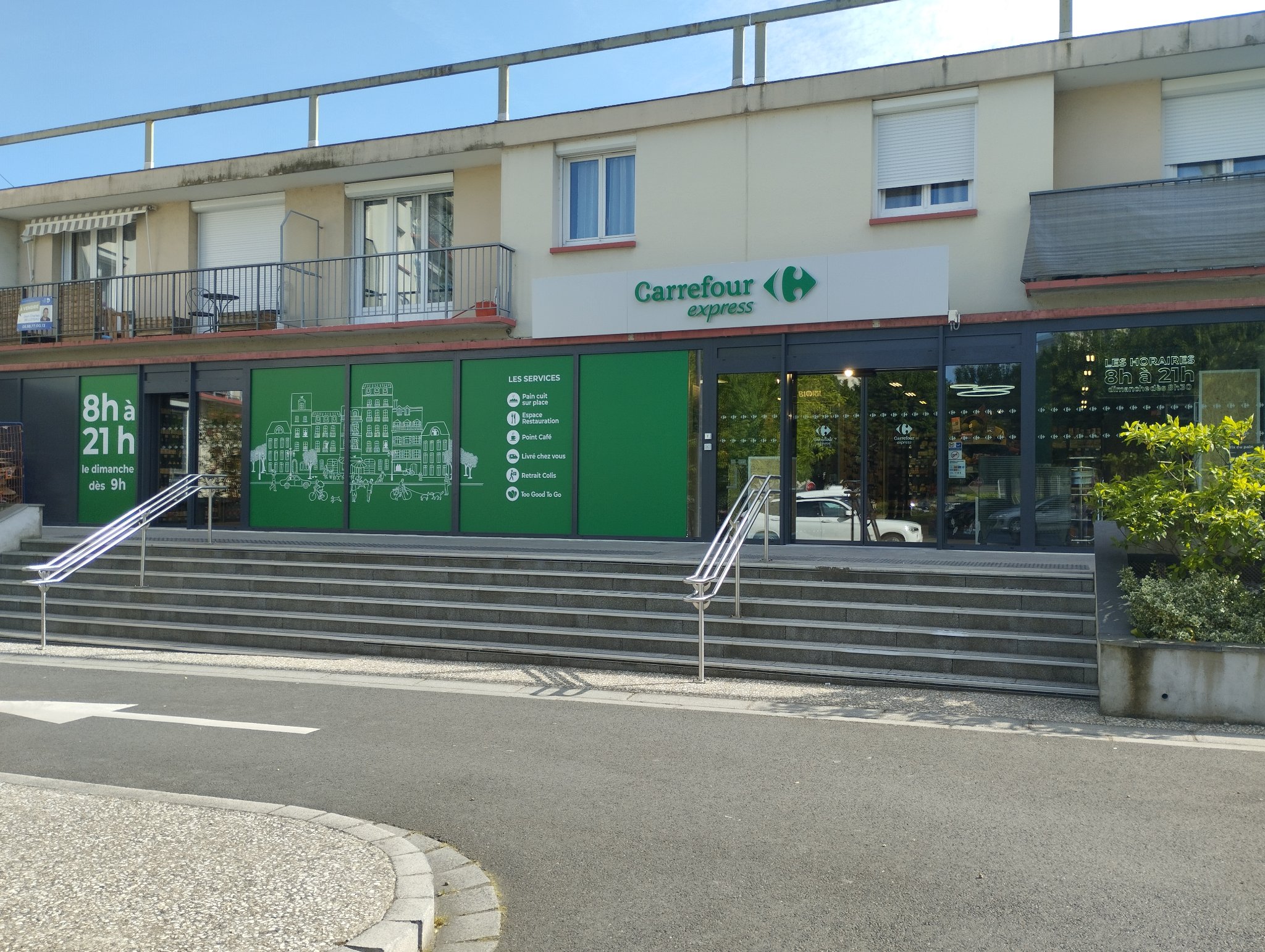 Foto 1 di Carrefour Express