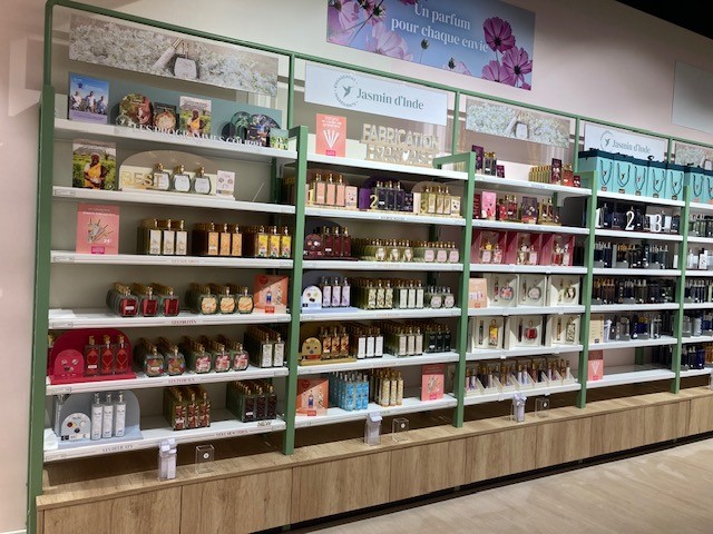 Foto 5 di Adopt Parfums