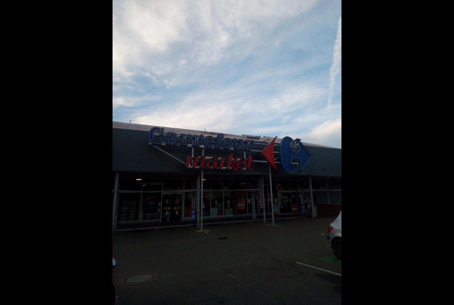 Foto 3 di Carrefour Market Evron